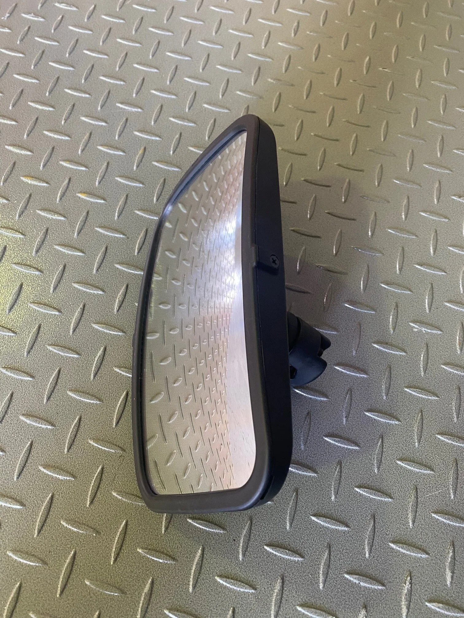 3949460 - MIRROR GP - $28.95+GST