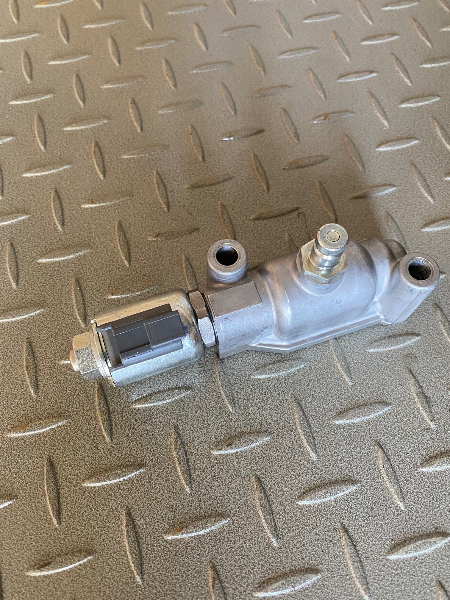 2443114 - VALVE GP, MODULATING - $280.00+GST ea