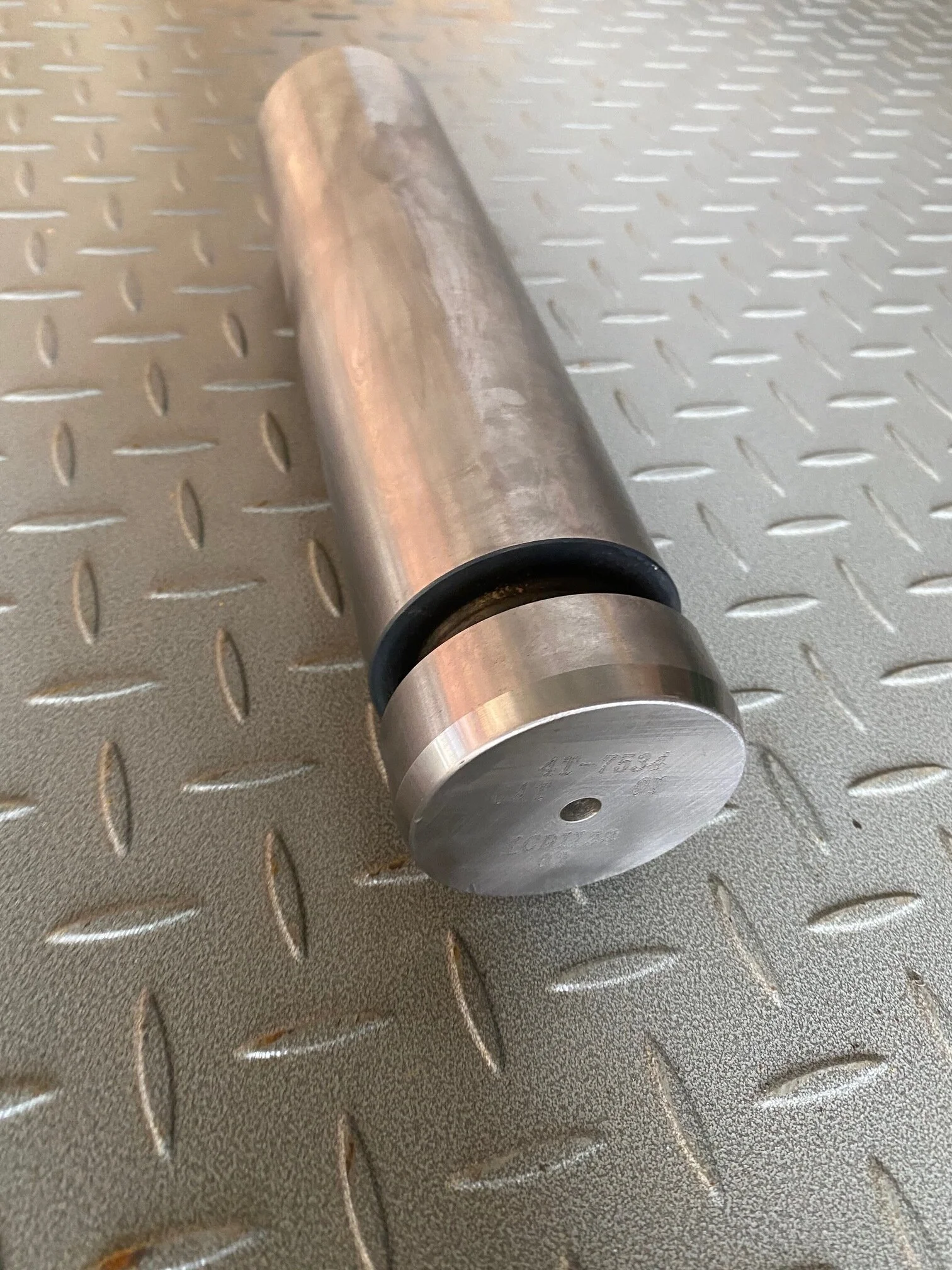 4T7534 - PIN, BLADE MOUNT - $175.00+GST