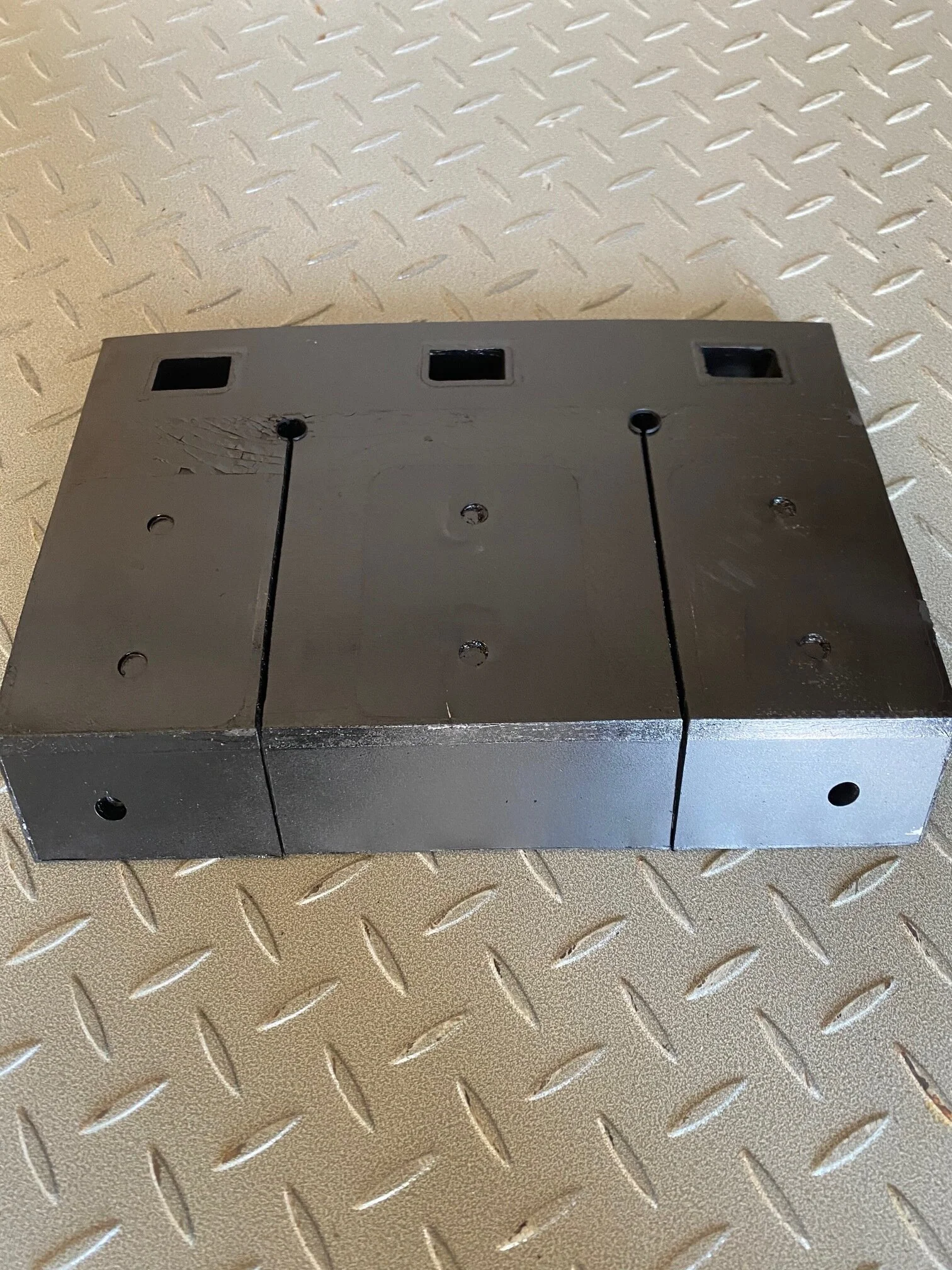 1475332 - GUARD AS (WIPE), IDLER - FRONT - $575.00+GST