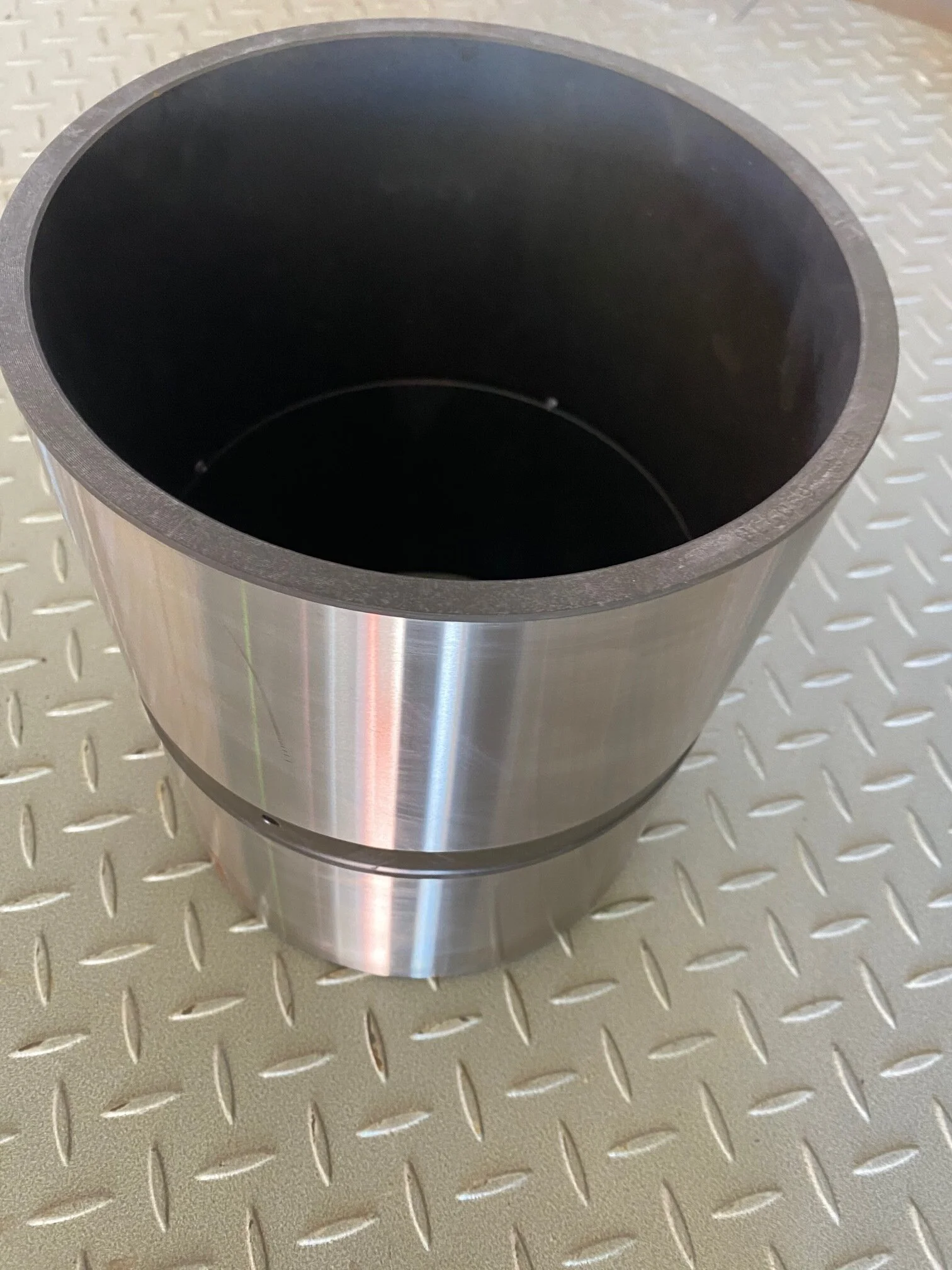 8X0742 - BEARING,SLEEVE - $1000.00+GST EA