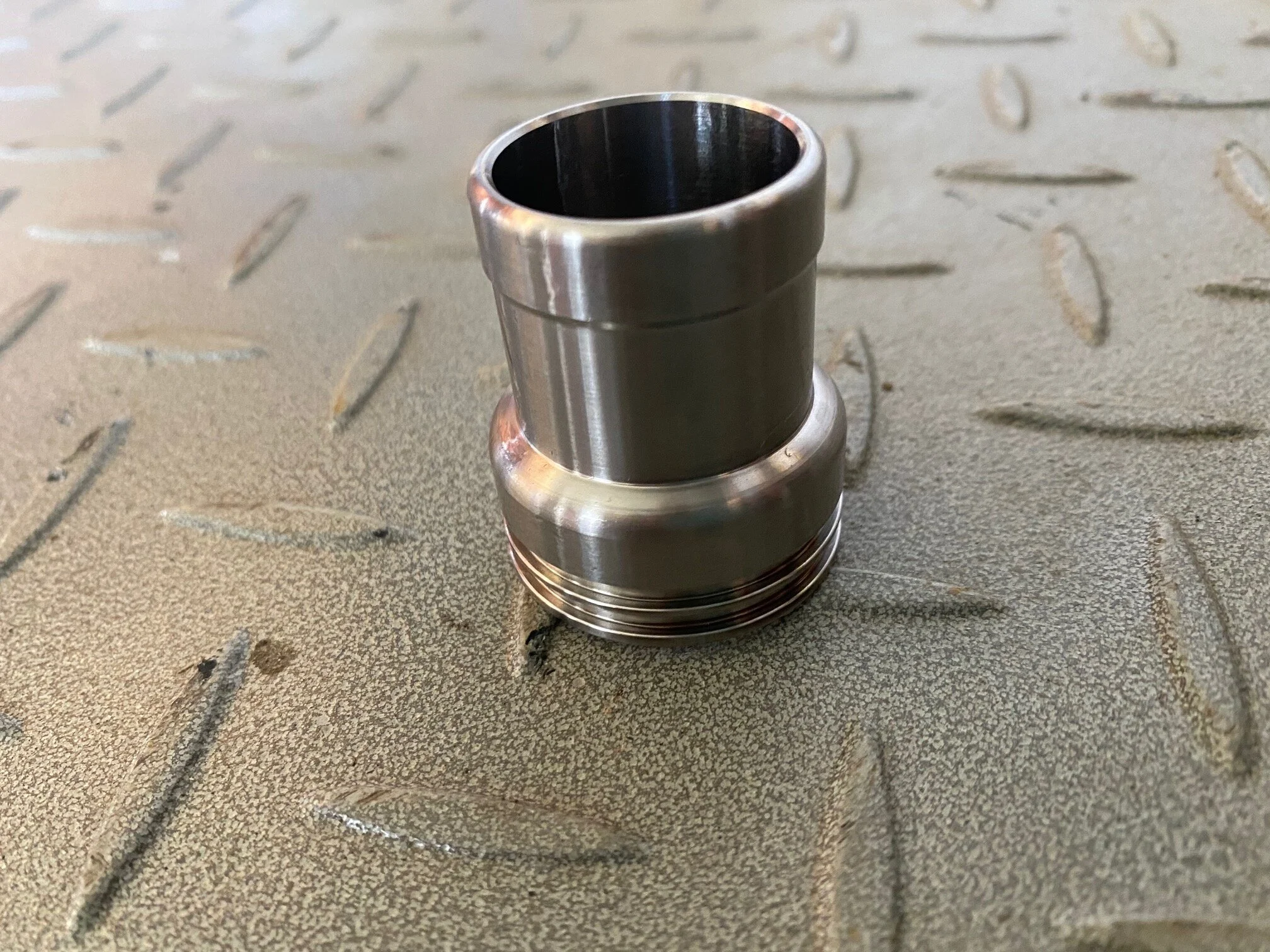 2271200 - SLEEVE, INJECTOR - $20.00+GST EA