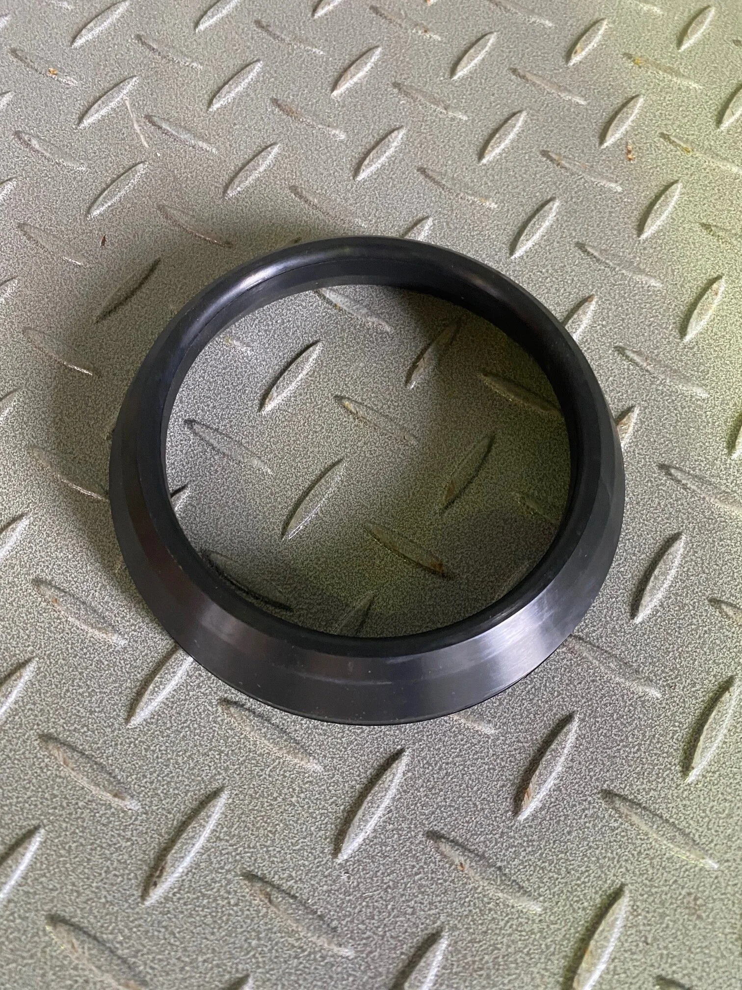 134-50-61160 - SEAL, PIVOT SHAFT - $70.00+GST