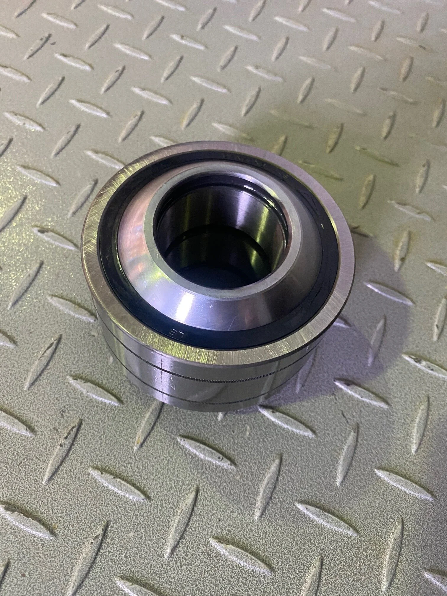 07137-05008 - BEARING, SPHERICAL - $350.00+GST EA