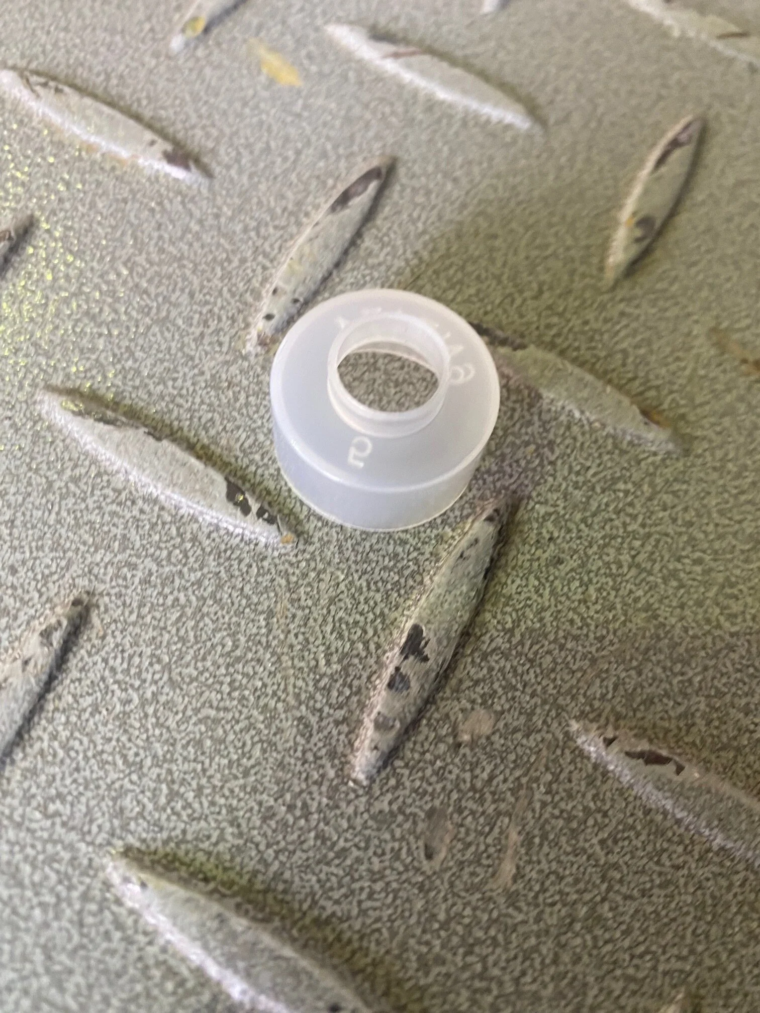 6N7174 - SHIELD, VALVE STEM - $2.00+GST EA