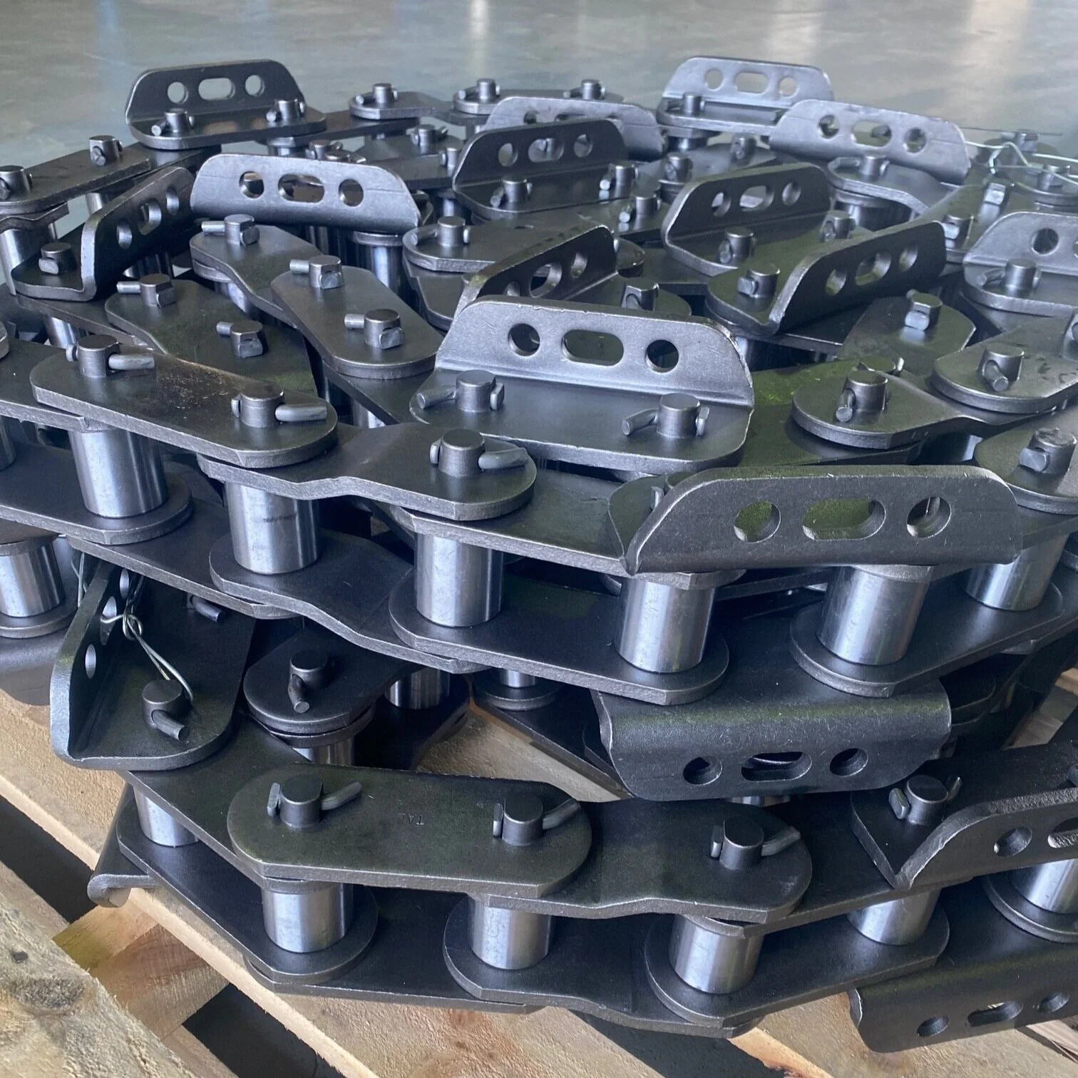 5079307 - CHAIN AS, ELEVATOR - $2150.00+GST EA