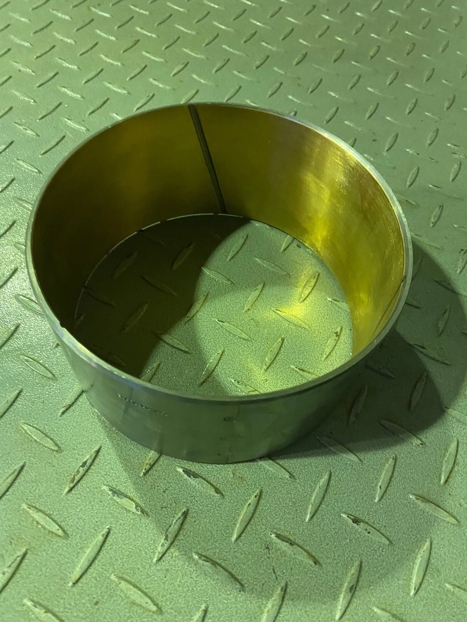 7G9709 - BEARING, PIVOT SHAFT - $90.00+GST EA