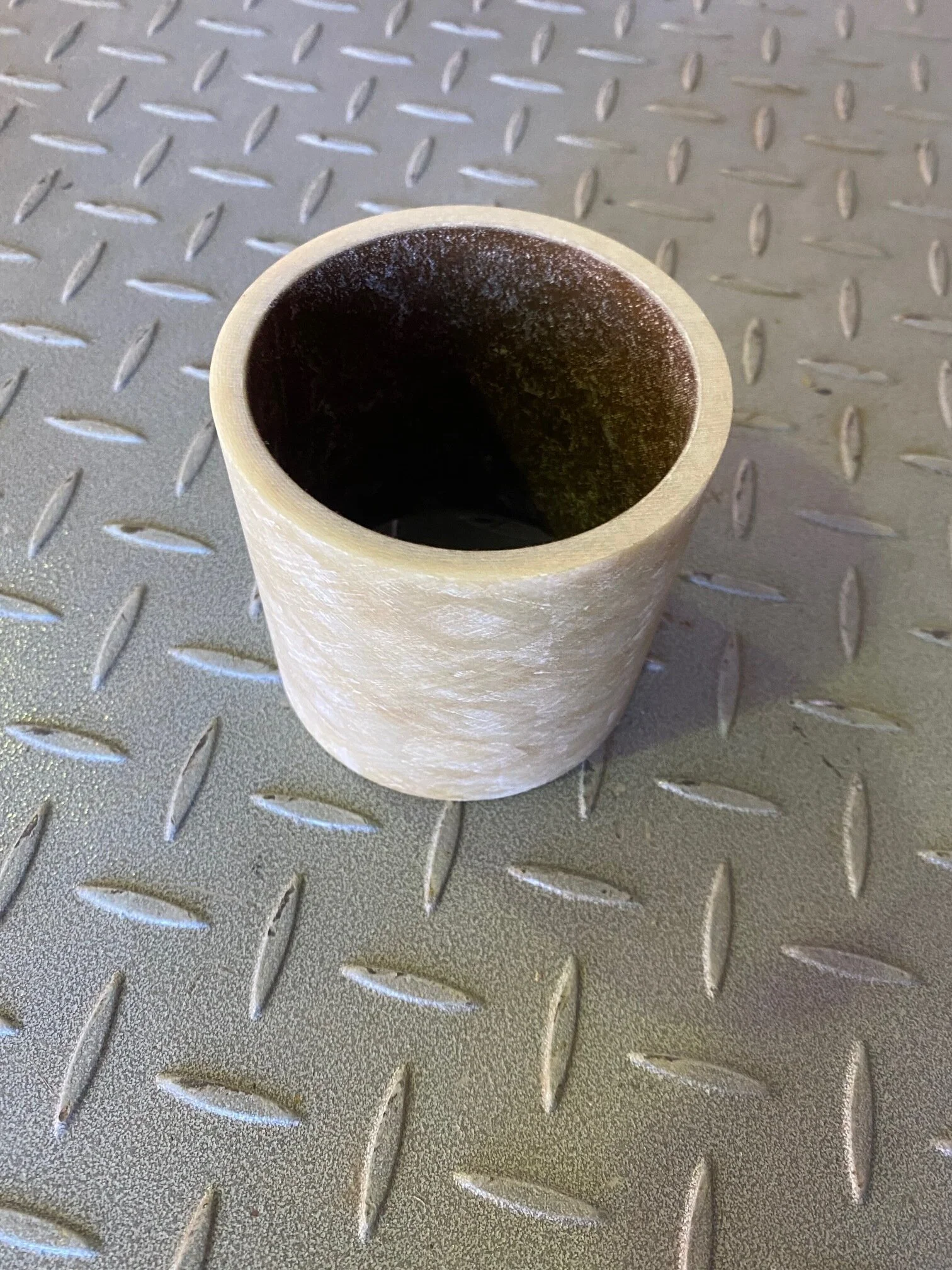 8D4137 - BUSHING, BLADE LIFT MOUNT - $120.00+GST EA