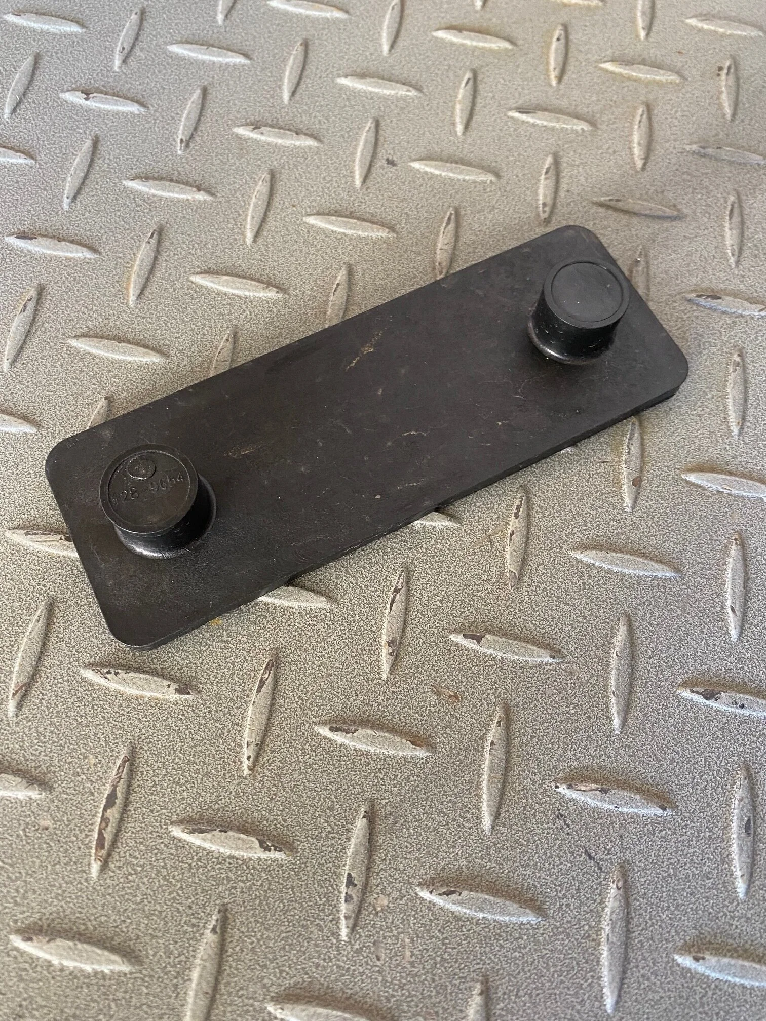 1289654 - STRIP, WEAR - $25.00+GST