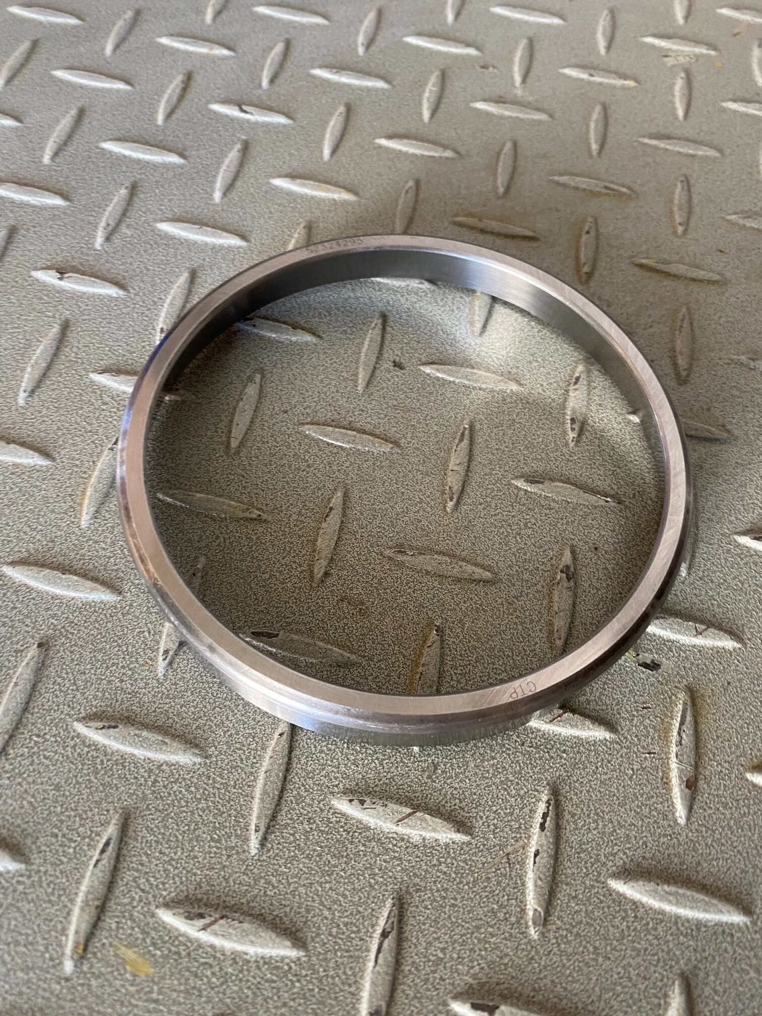 9W7926 - CUP, BEARING - $35.00+GST EA