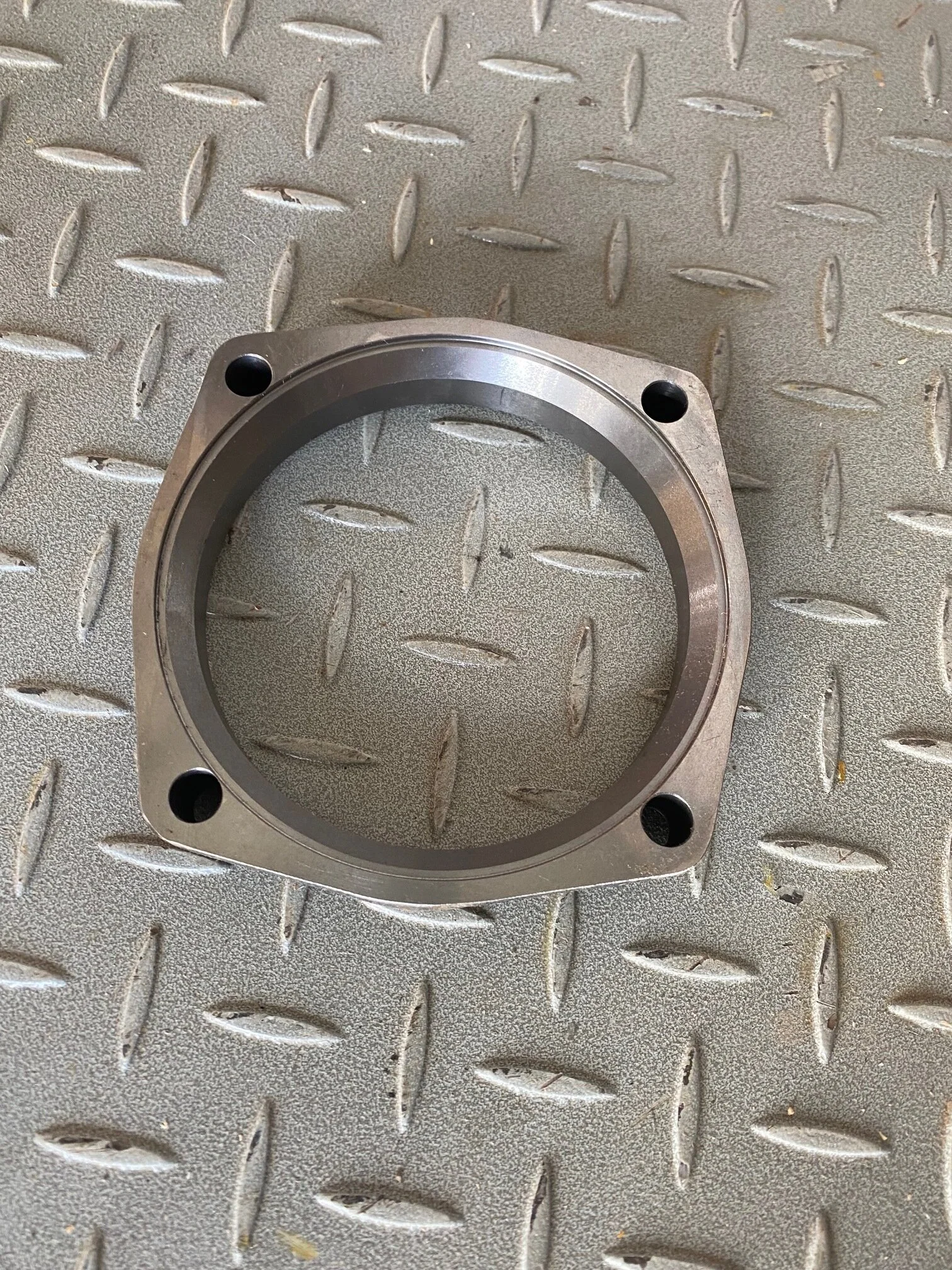 2032143 - SLEEVE EXHAUST - $50.00+GST