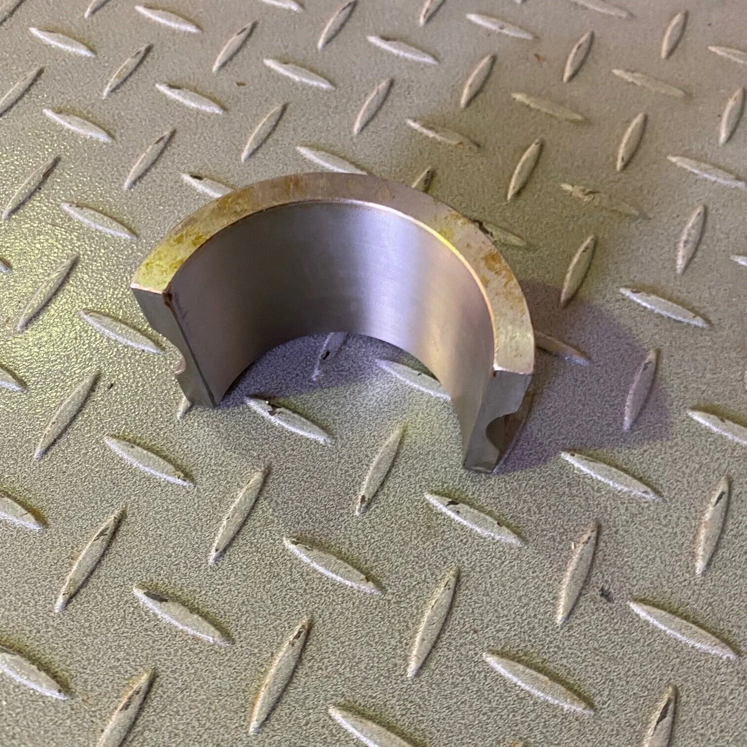 9W4489 - INSERT, IDLER MOUNT - $40.00+GST EA