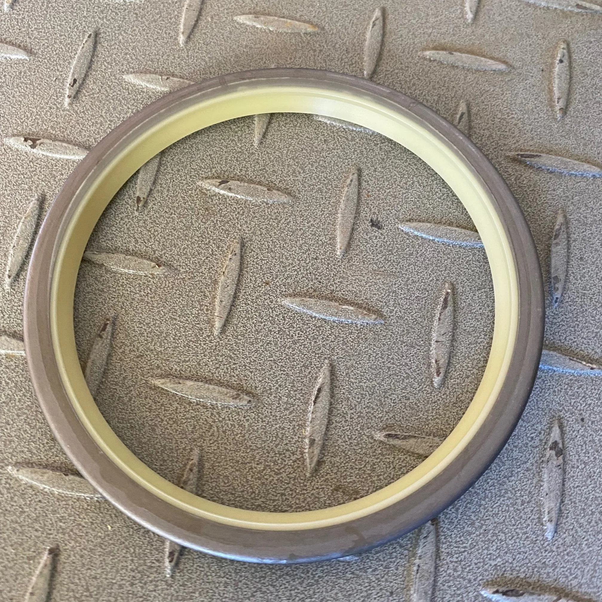 1661498 - SEAL, PIN (LIP TYPE) - $40.00+GST EA