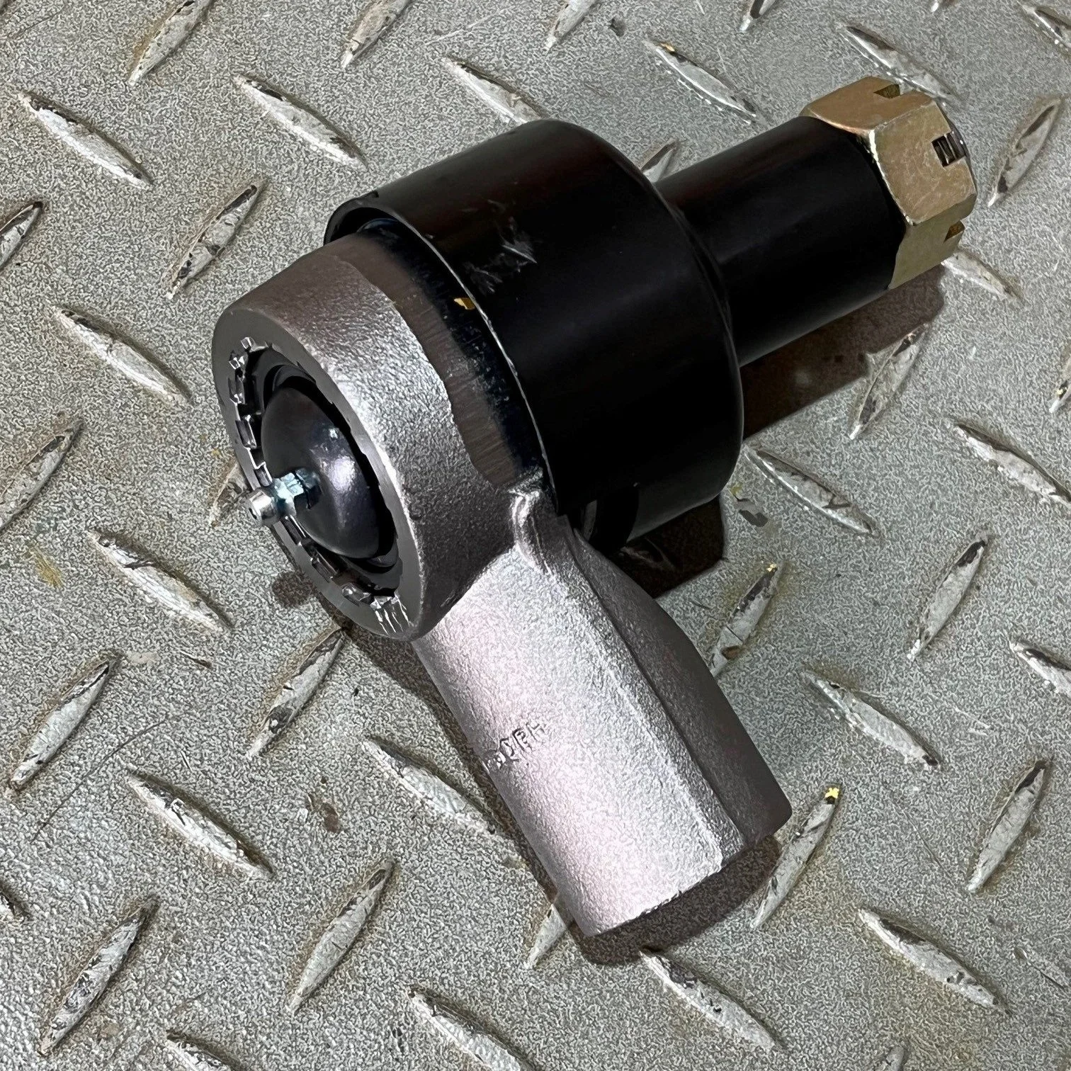 AT169864 - TIE ROD END - $270.00+GST EA