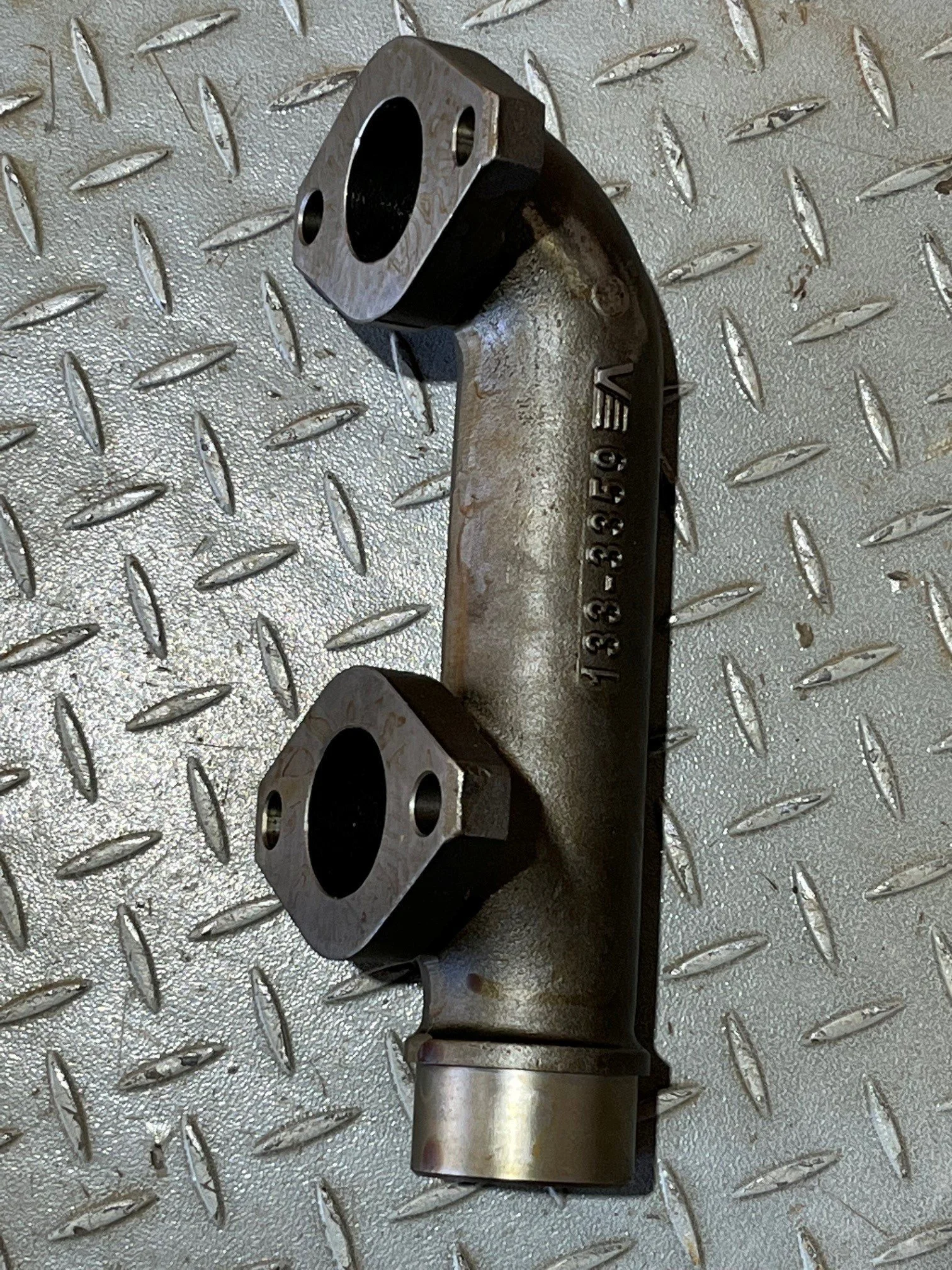 1333359 - MANIFOLD, END - $300.00+GST EA
