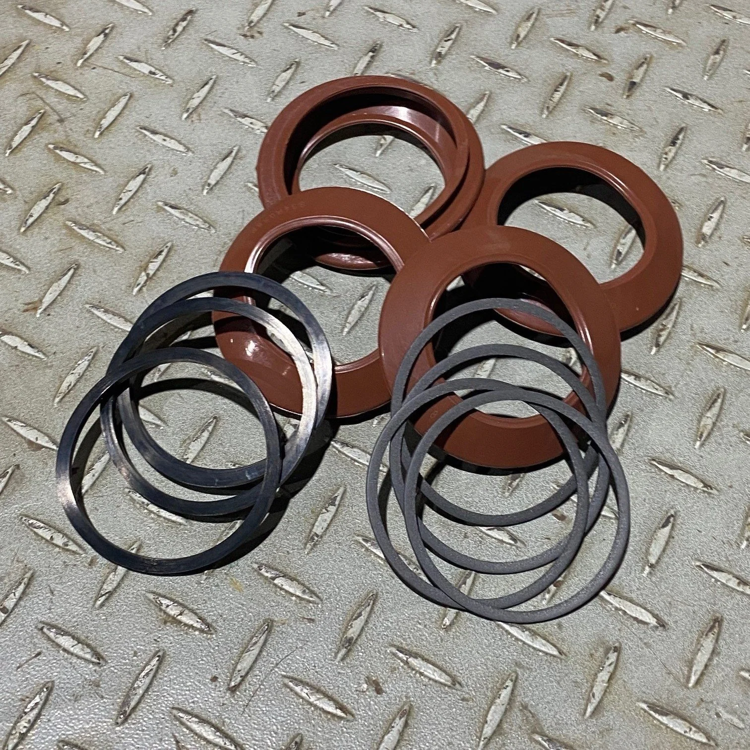 17218537 - SEAL KIT, BRAKE CALIPER - $110.00+GST EA