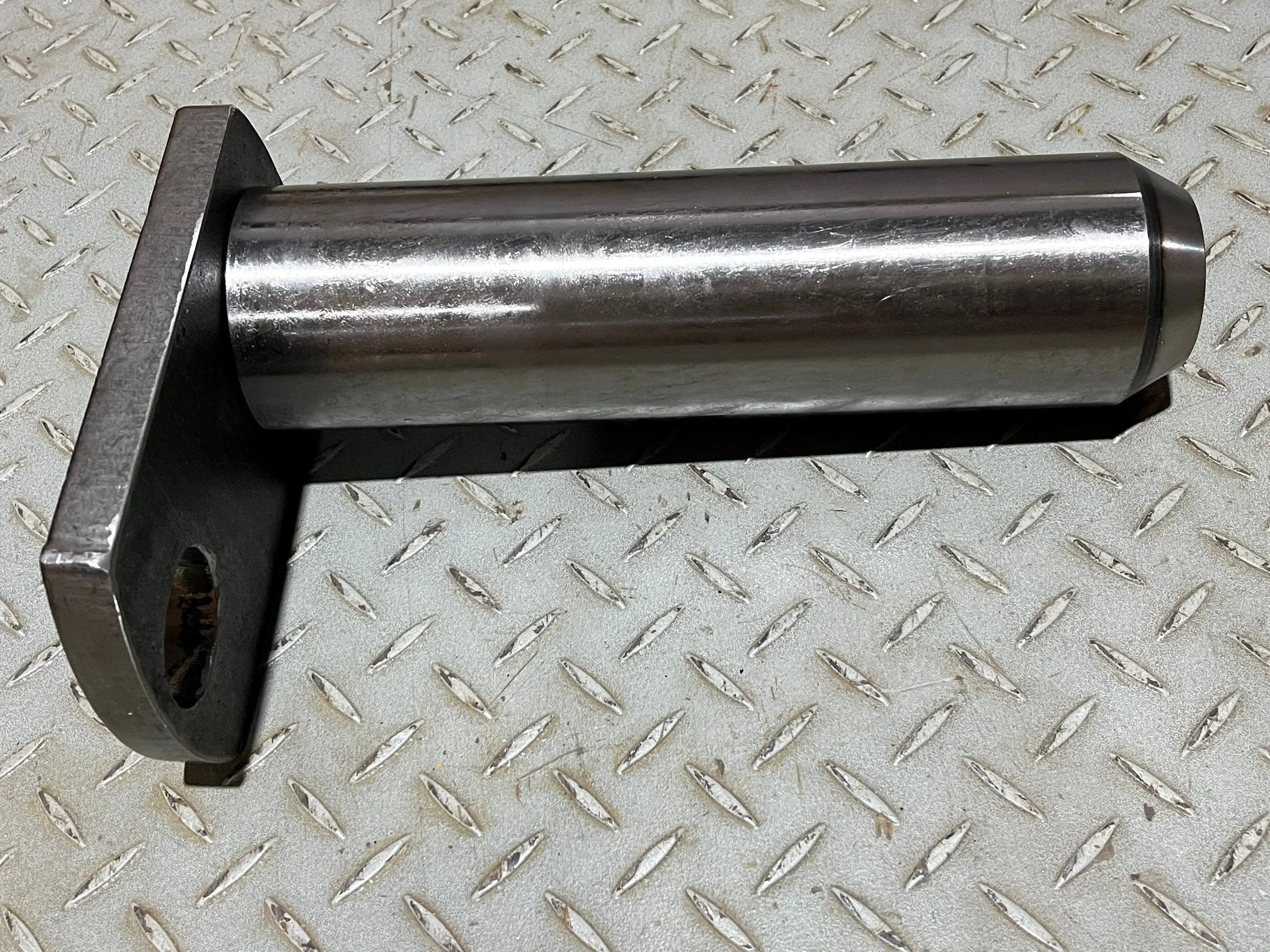 561-74-61740 - PIN AS, HOIST CYLINDER MOUNT - $950.00+GST EA