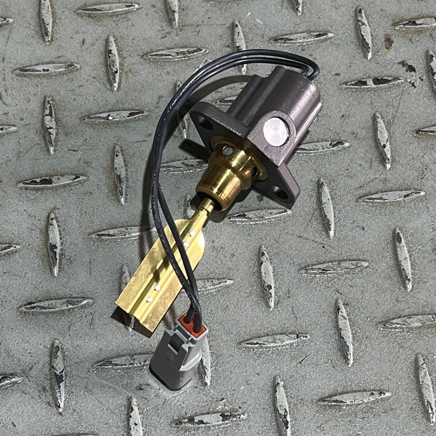 1718708 - SWITCH GP, FLOW - $250.00+GST EA
