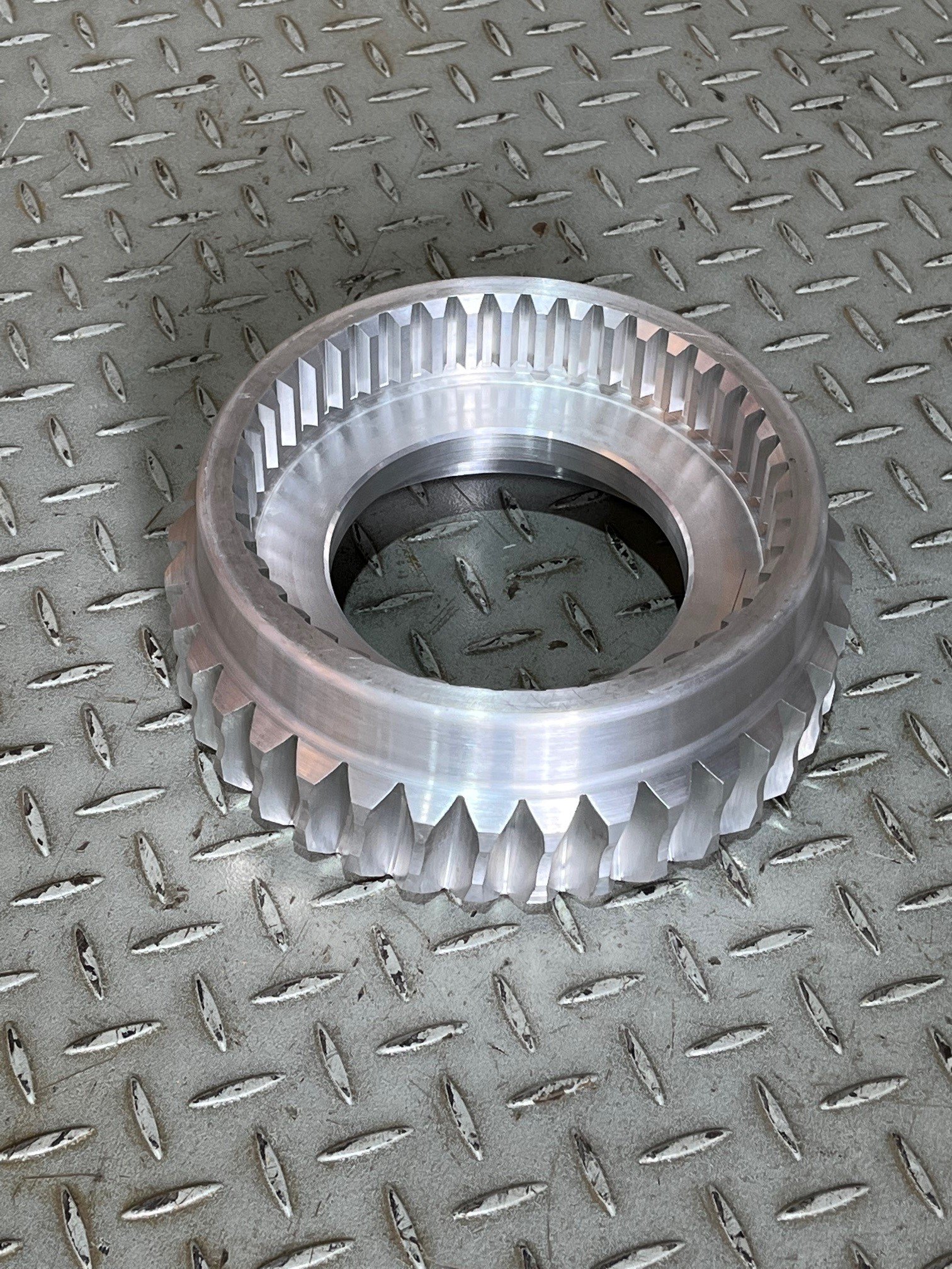 3238674 - GEAR, WORM (CIRCLE DRIVE) - $1500.00+GST EA