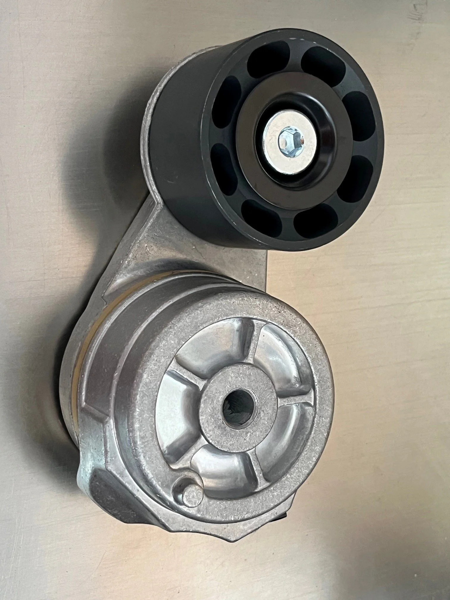 1900643 - TENSIONER GP, BELT - $250.00+GST EA