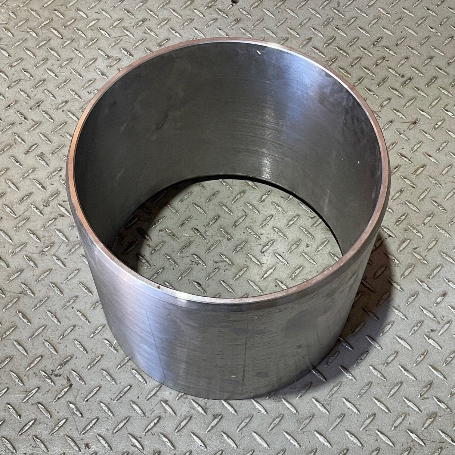 7G1958 - SLEEVE, BEARING (CANNON) - $1500.00+GST EA