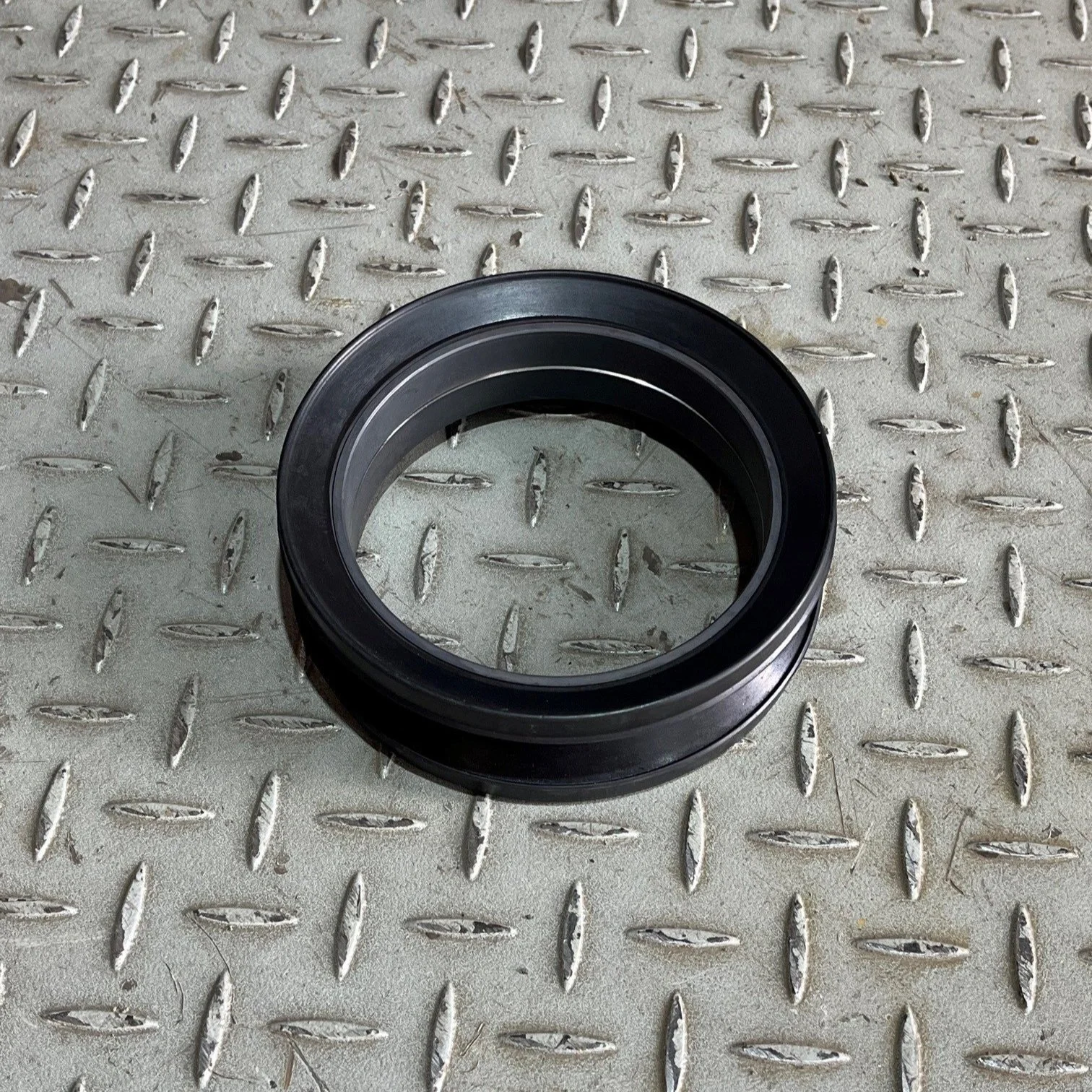 AT363653 - SEAL, OIL (EXTERNAL) - $450.00+GST EA