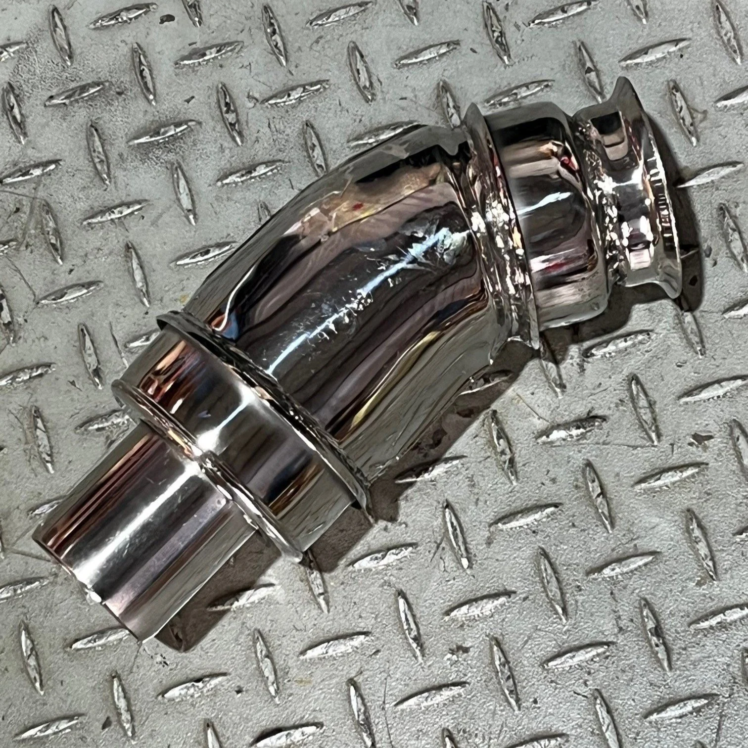 9Y2148 - TUBE AS, EXHAUST - $475.00+GST EA