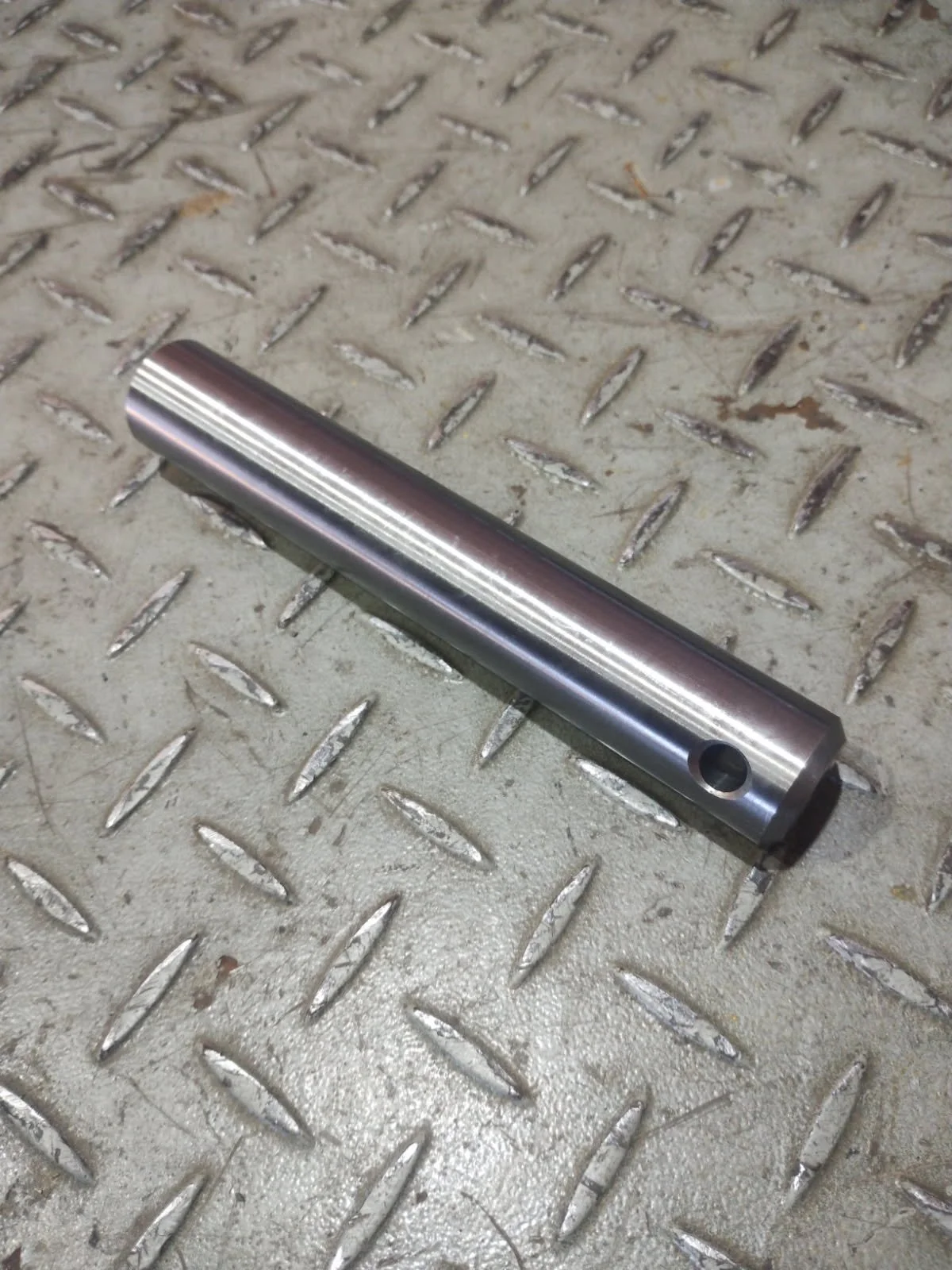 9R4677 - PIN AS - $35.00+GST EA