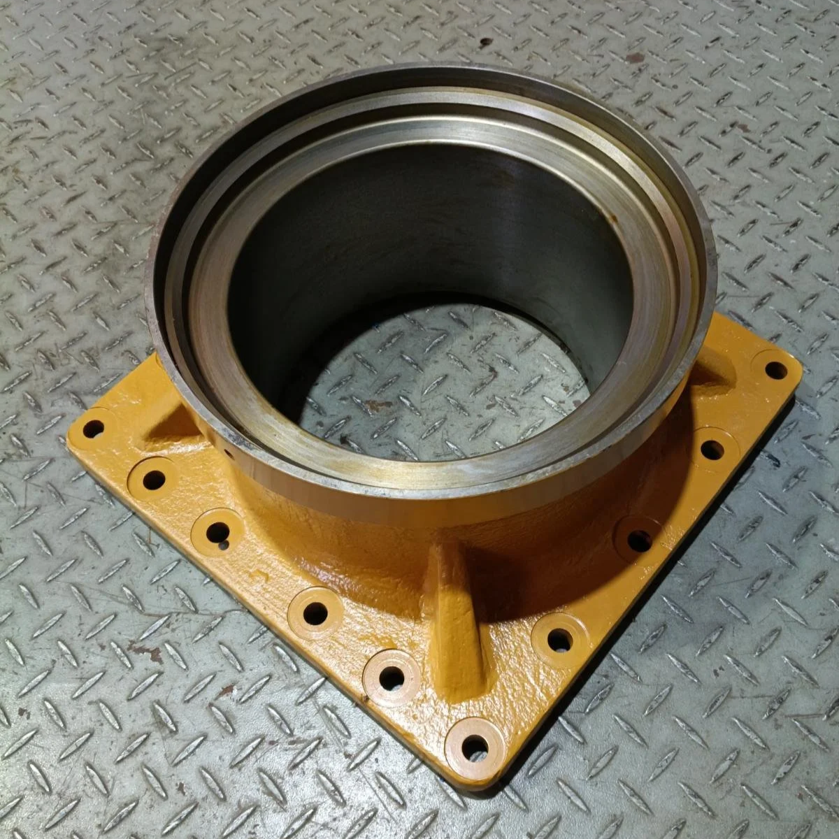 2007929 - HOUSING, FINAL DRIVE - $2500.00+GST EA