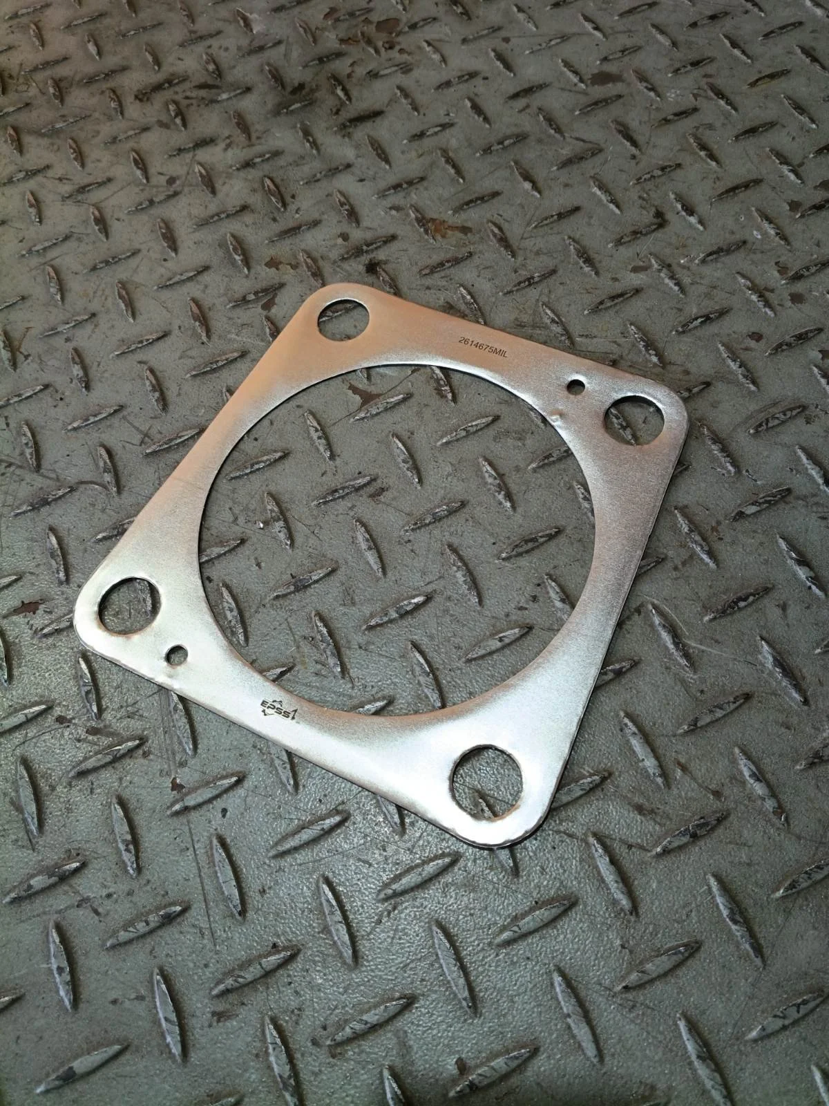 2614675 - SHIM, DRAWBAR CAP - 0.25MM - $5.50+GST EA