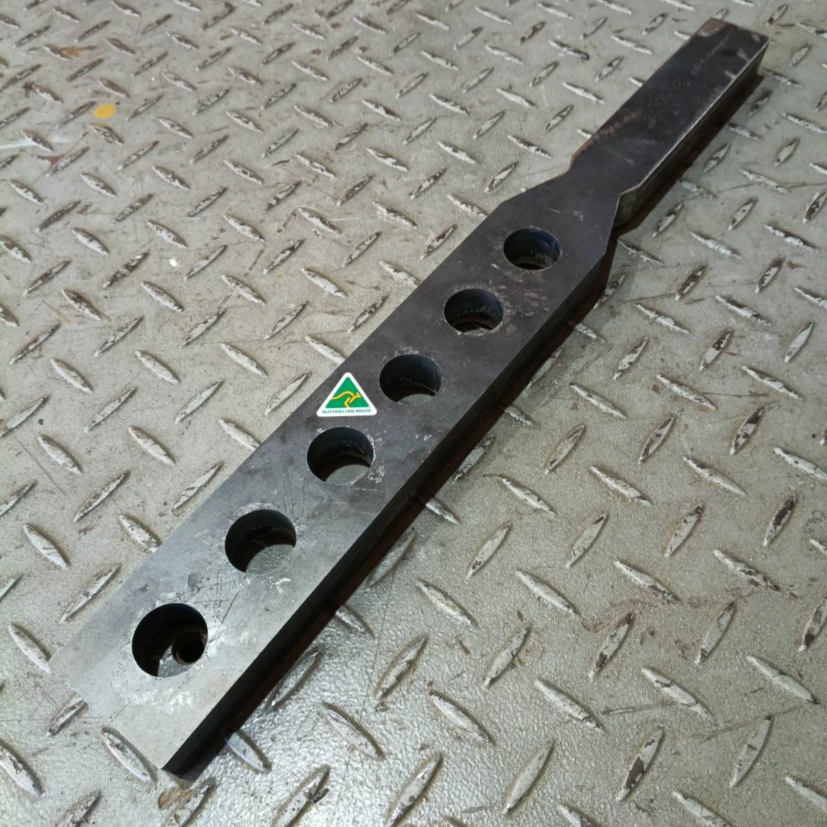 5690571 - BAR, CLEANER (FINGER) - $130.00+GST EA