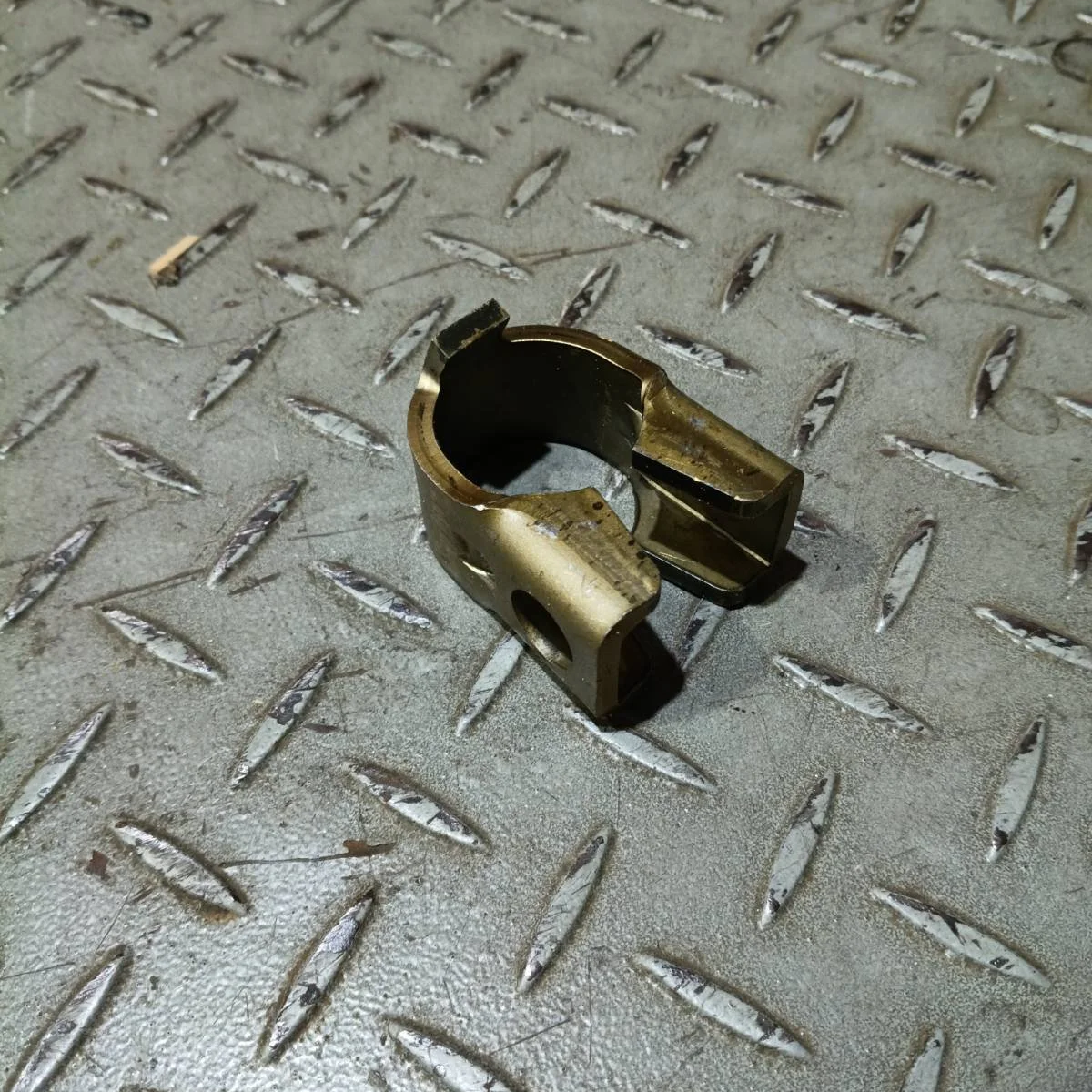 1321144 - CLAMP, STEERING TIE ROD - $15.00+GST EA