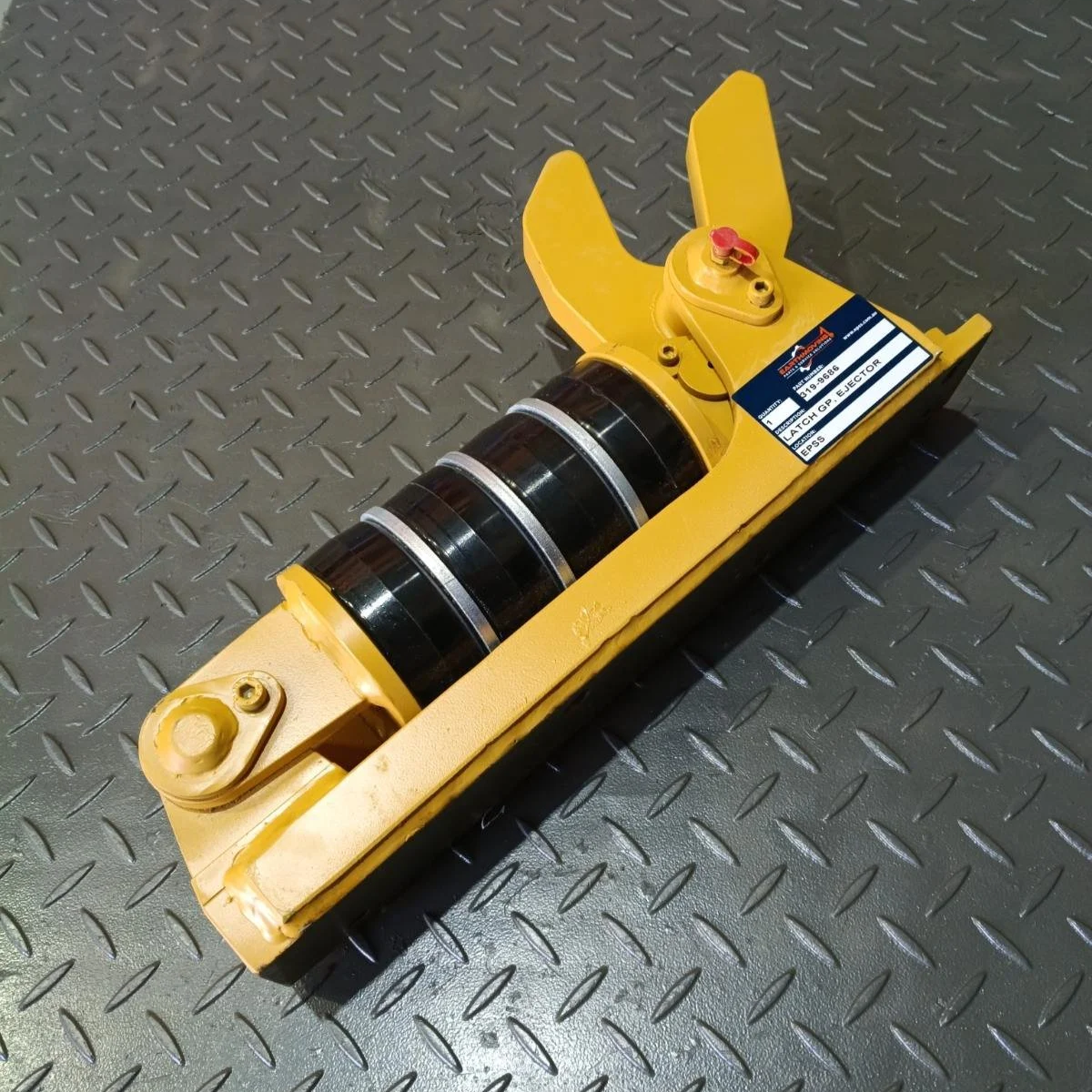 3199686 - LATCH GP, EJECTOR BLADE - $4750.00+GST EA