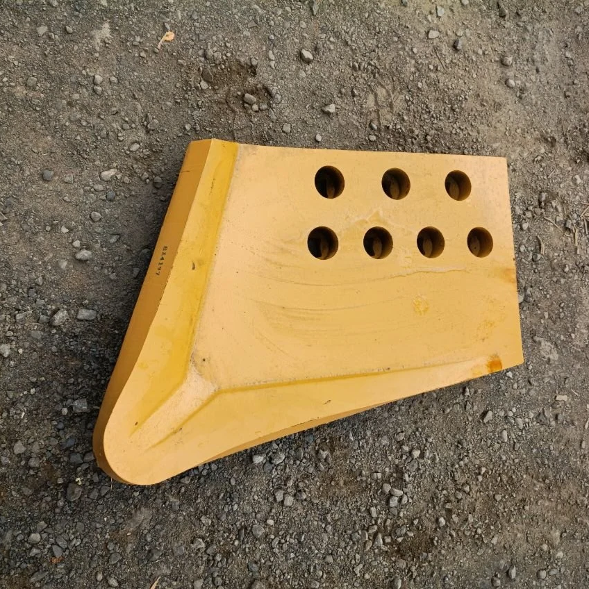 8E4196 - END BIT, LH - $375.00+GST EA 