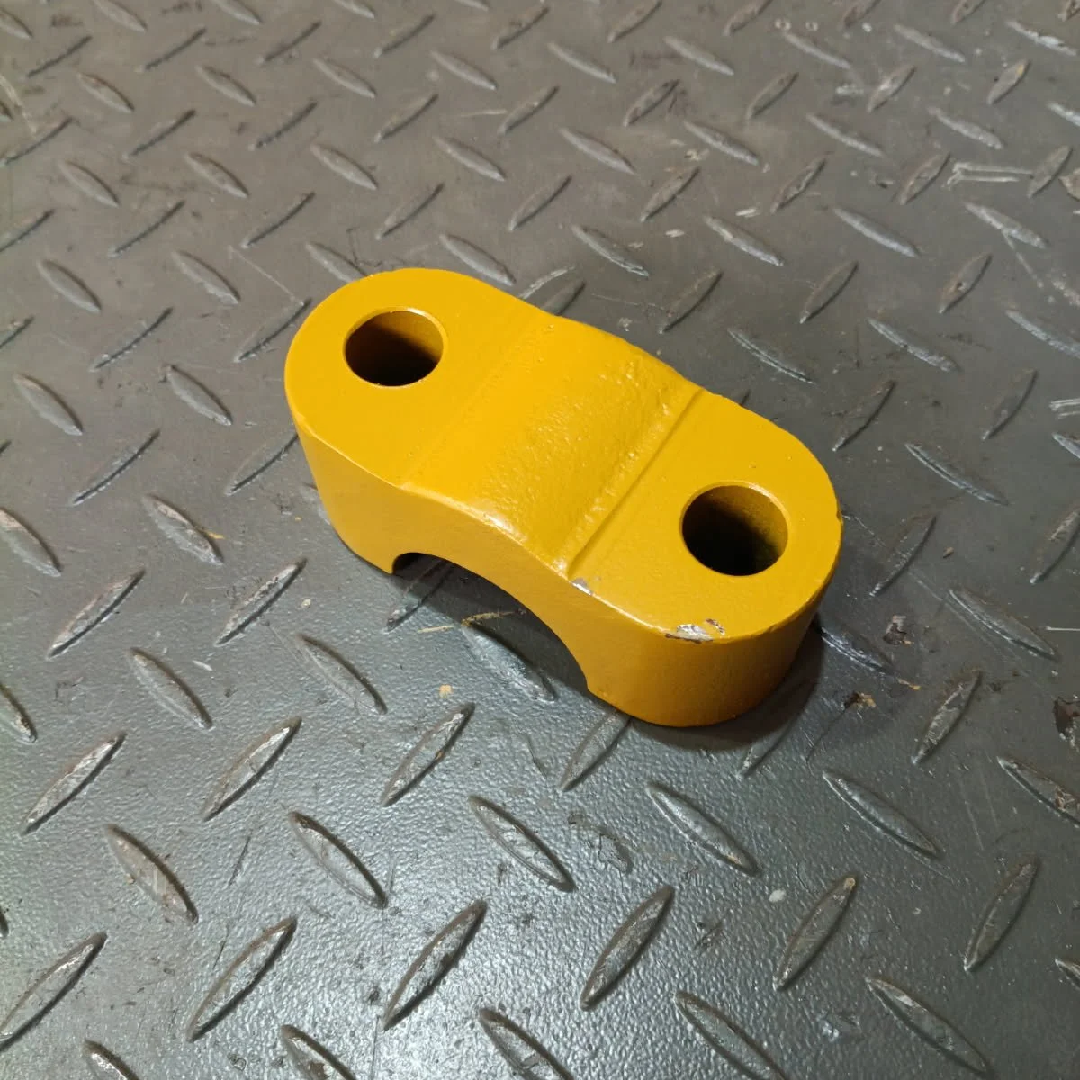 4521402 - CAP AS, TRACK IDLER - $85.00+GST EA