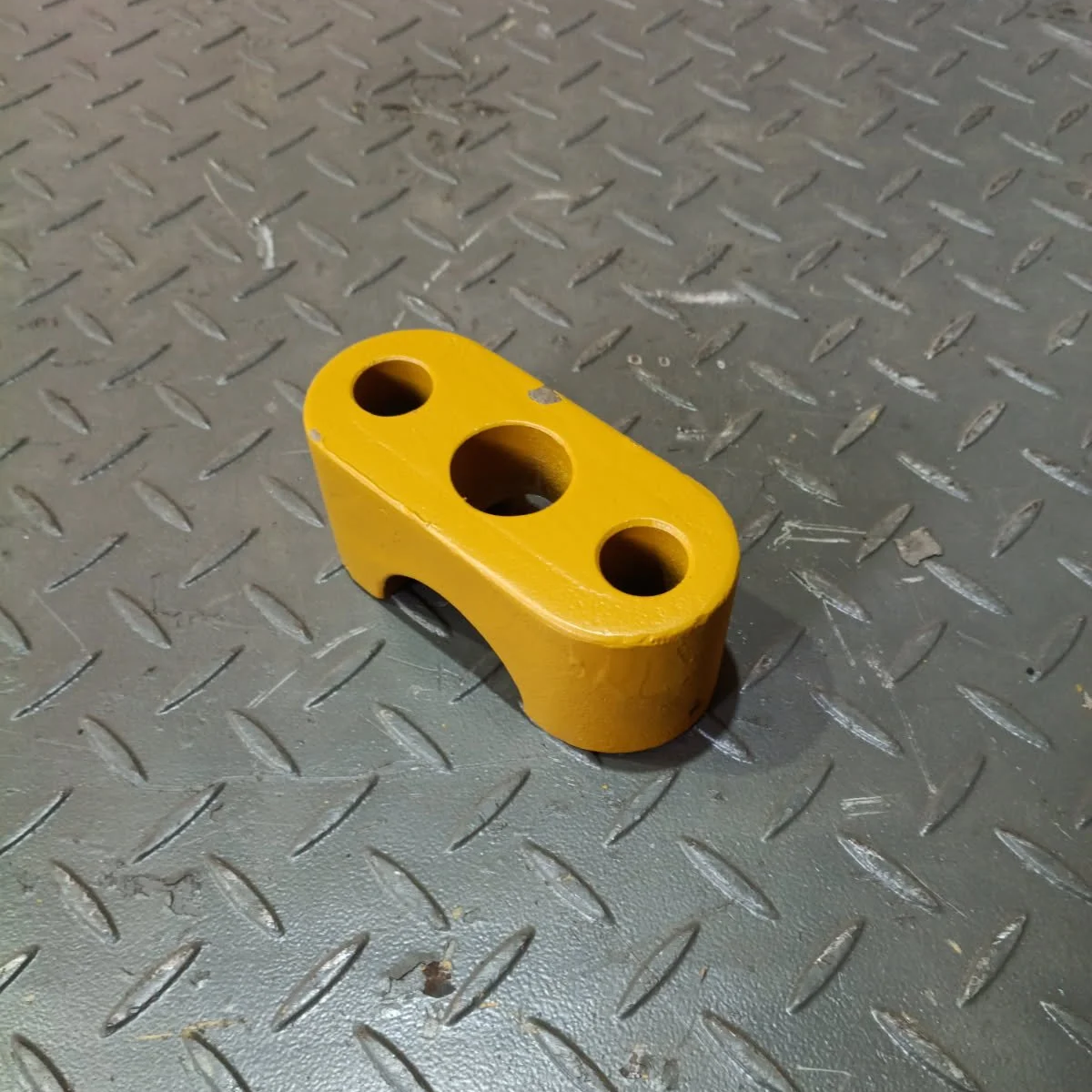 1656946 - BLOCK, TRACK IDLER MOUNT - $95.00+GST EA