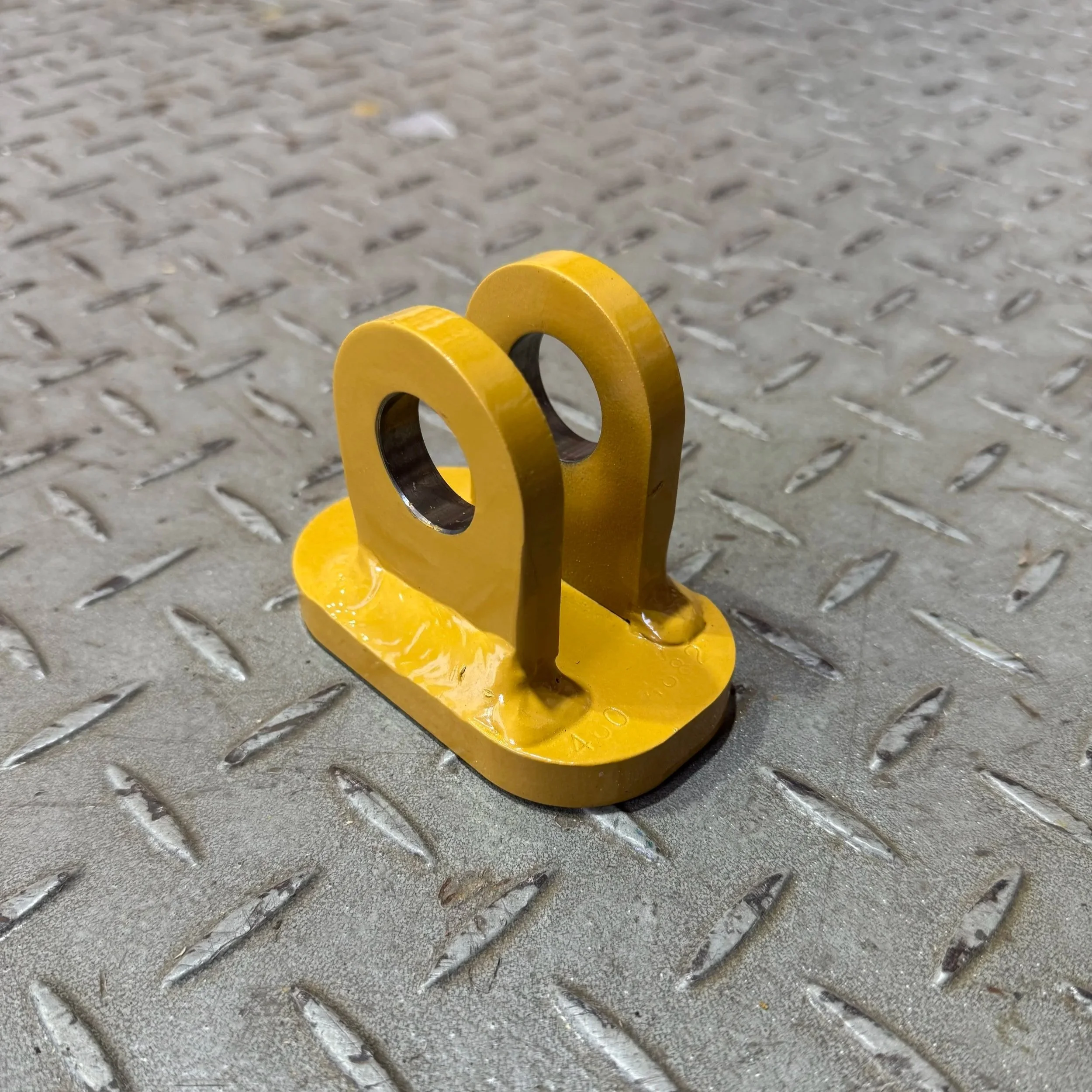 4604882 - PLATE AS, AXLE MOUNT - $150.00+GST EA