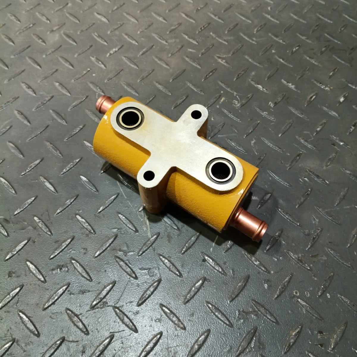 2W7590 - CORE AS, OIL COOLER - $850.00+GST EA 