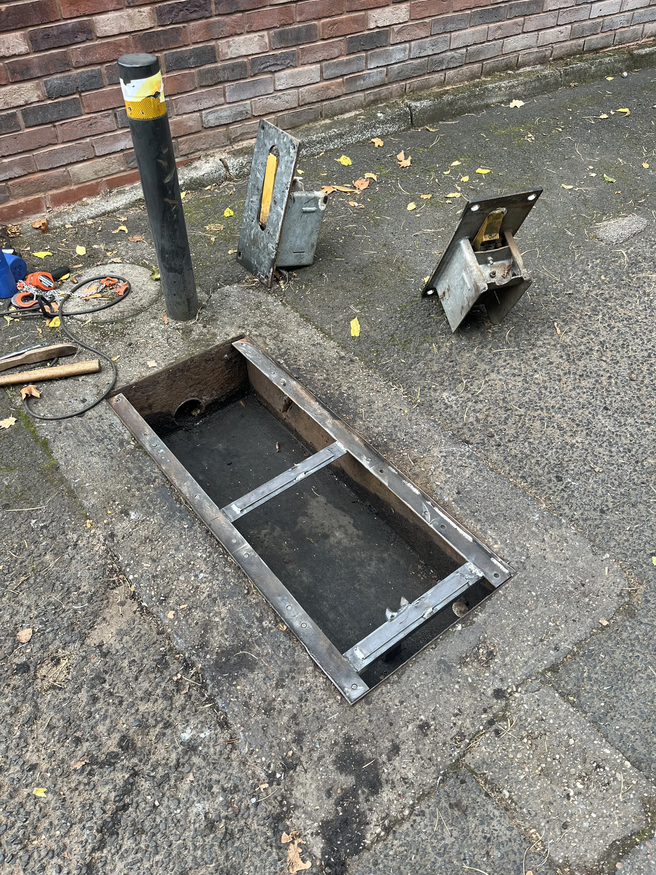Replacing carpark alligator teeth units for a local golf course 