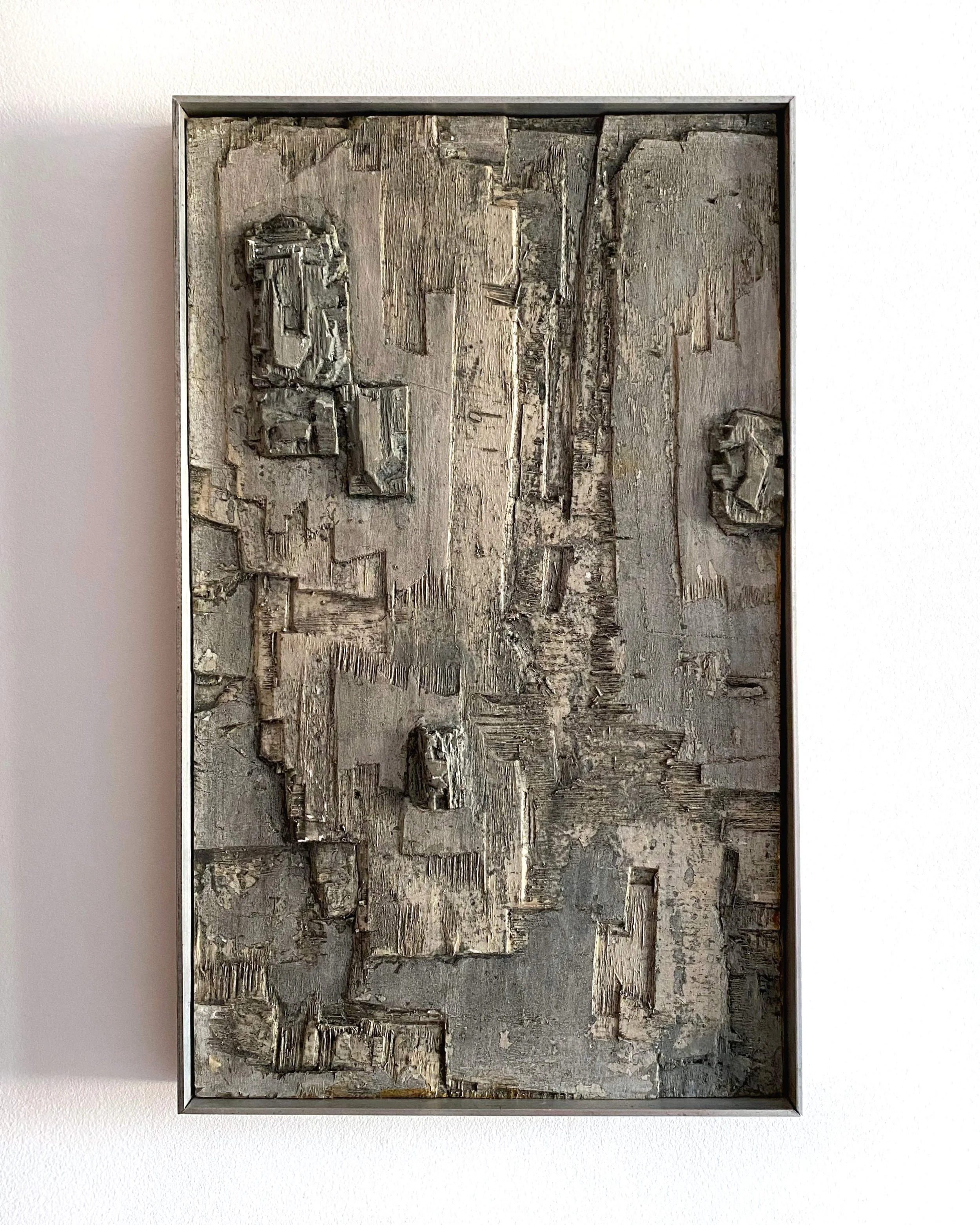 Maurice Jadot, Relief