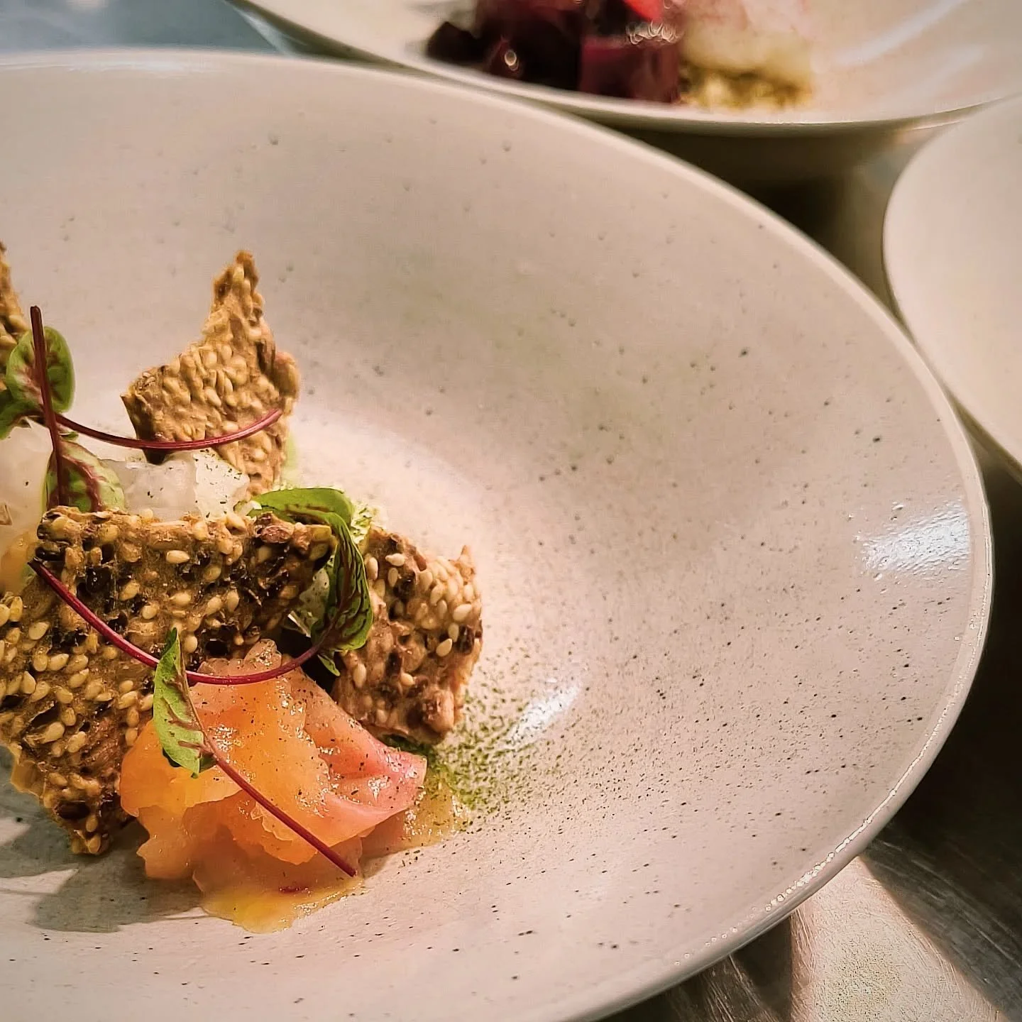 Gebeizter Bio Saibling / Gin Fenchel / Dillfrischkäse / hausgemachte Knäckebrot 
#bonn #endenich #krisundchris #esseninbonn #casualfinedining #madefromscratch #slowfood #slowfooddeutschland #bonnkulinarisch