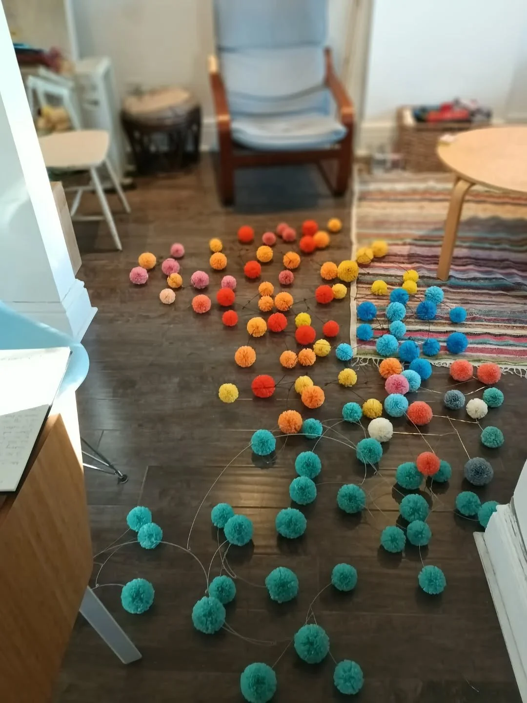 Packing up my babies for an installation tomorrow. 

DANCING BLOSSOMS will be on display at the @richmondhillpl - Richmond Hill Public Library (Central Branch) from Nov 21 till the end of January 2026 and they're part of the @designtofestival. 

#des