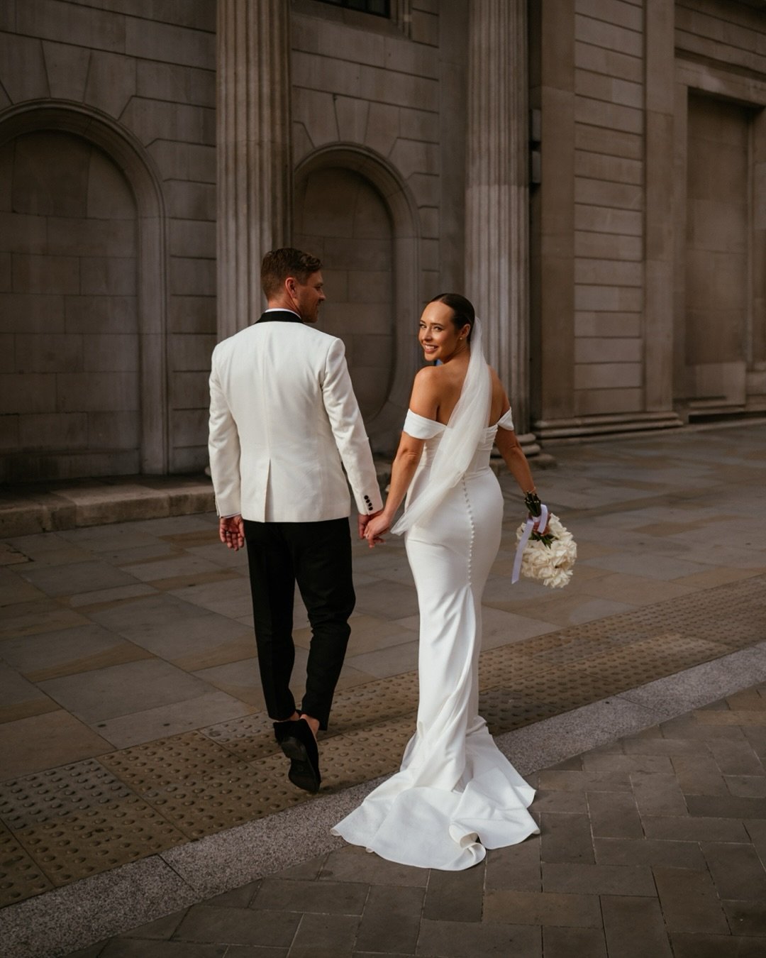 The lovely Nicole + Travis, so dreamy and chic.

Venues: Old Marylebone Town Hall / @wagtailldn 
Dress: @madewithlovebridal 
Suit: @suitorsuithire 
MUA: @teamglamofficial 
Hair: @fordandivy 
Singer: @celinelovemusic 
Magician: @jamiepnichols 
Percuss