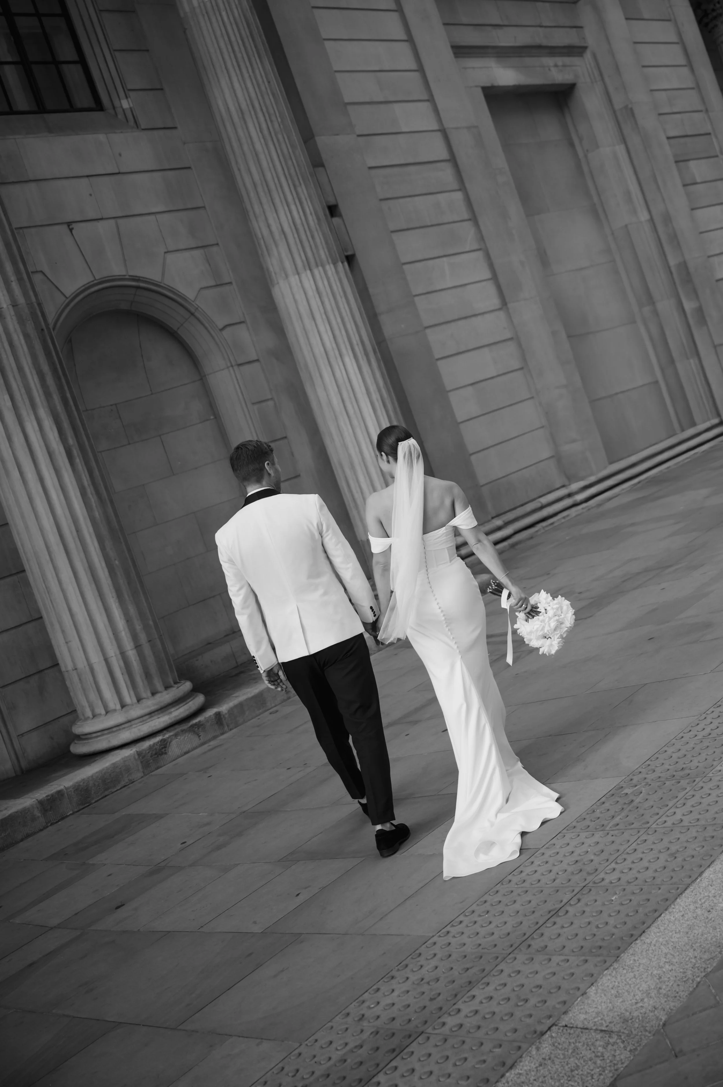 Old Marylebone Town Hall / Wagtail London Wedding by Lauren Braithwaite