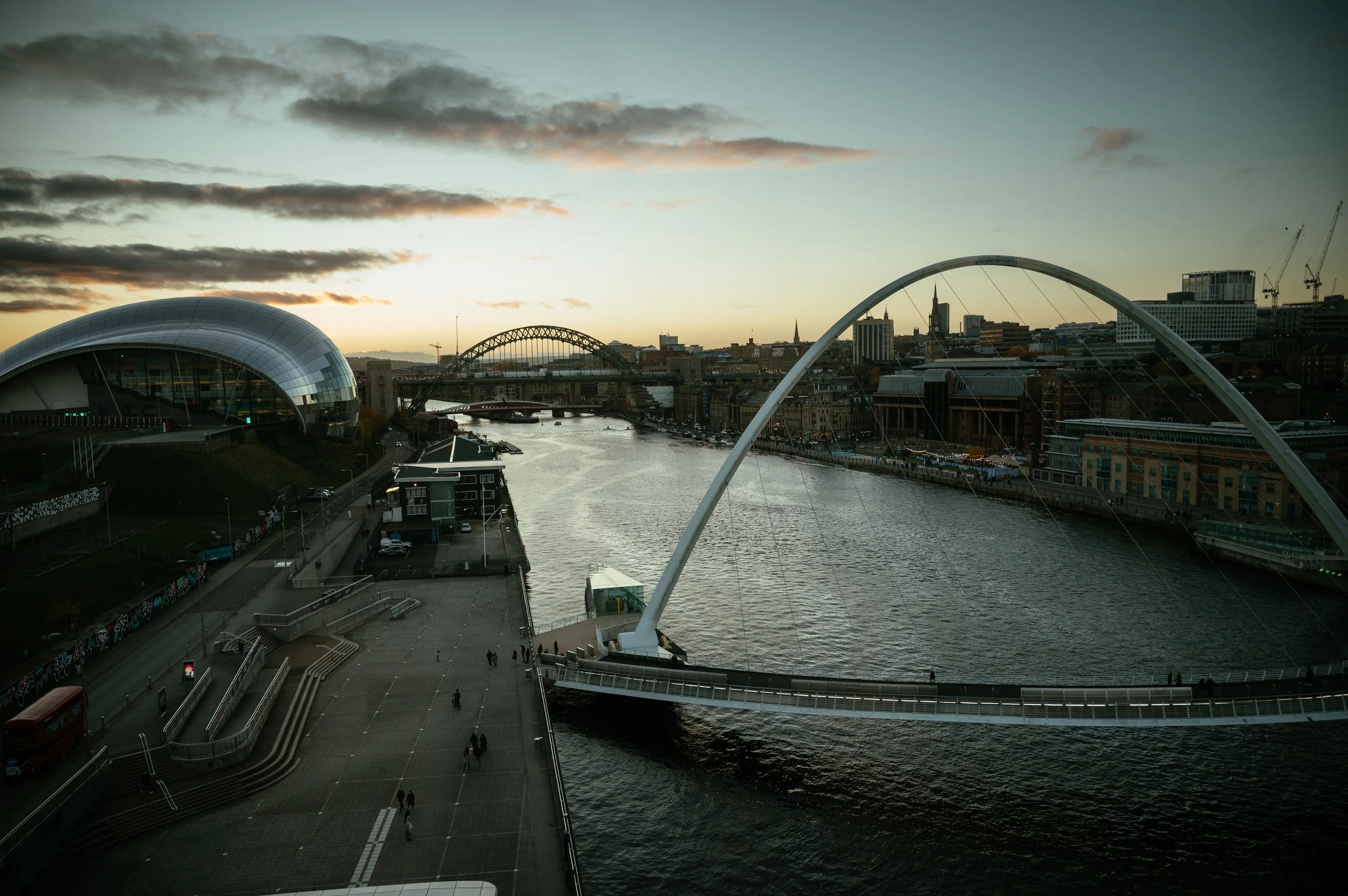The Baltic / Tapyard Wedding in Newcastle by Lauren Braithwaite