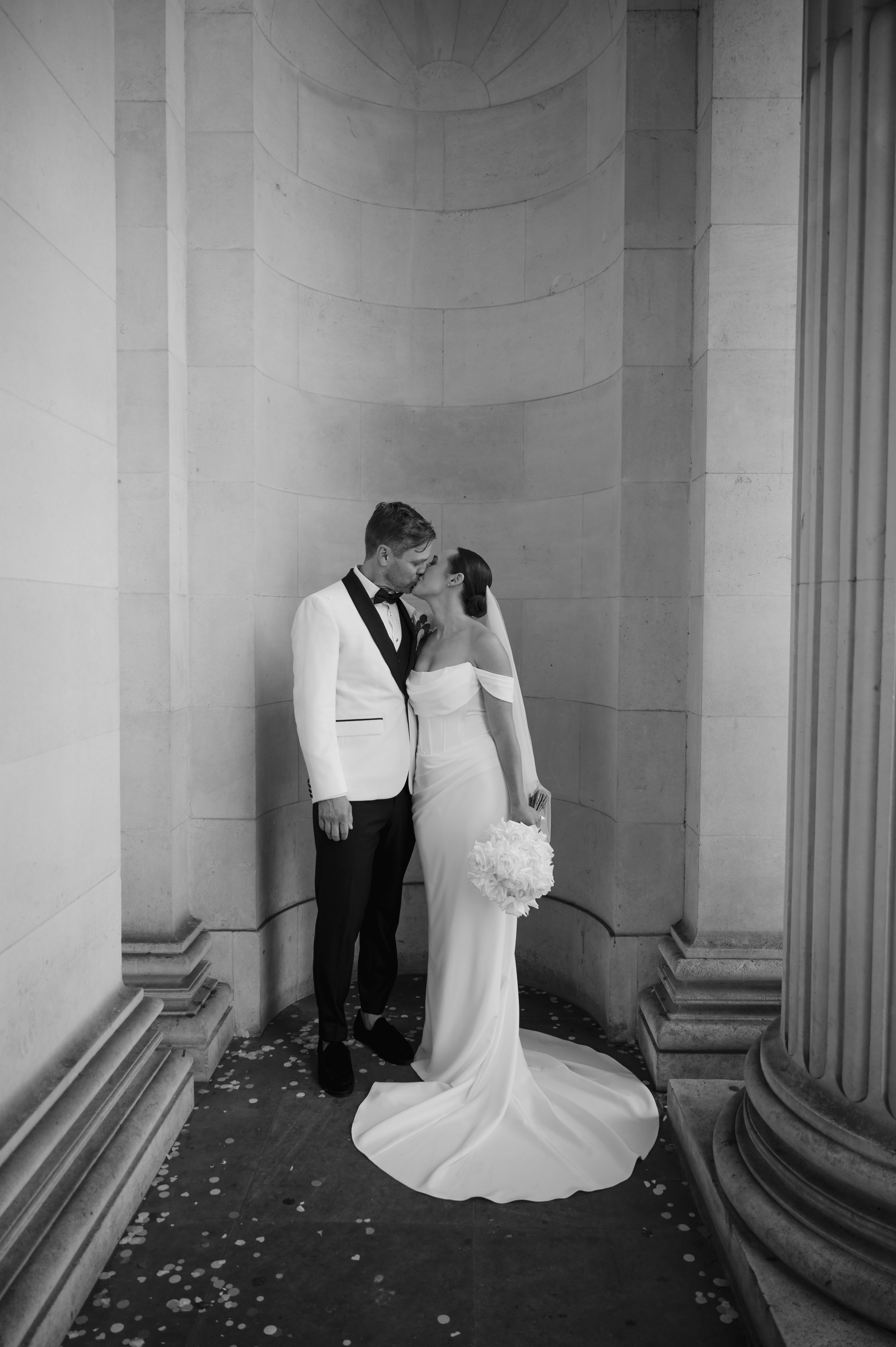 Old Marylebone Town Hall / Wagtail London Wedding by Lauren Braithwaite