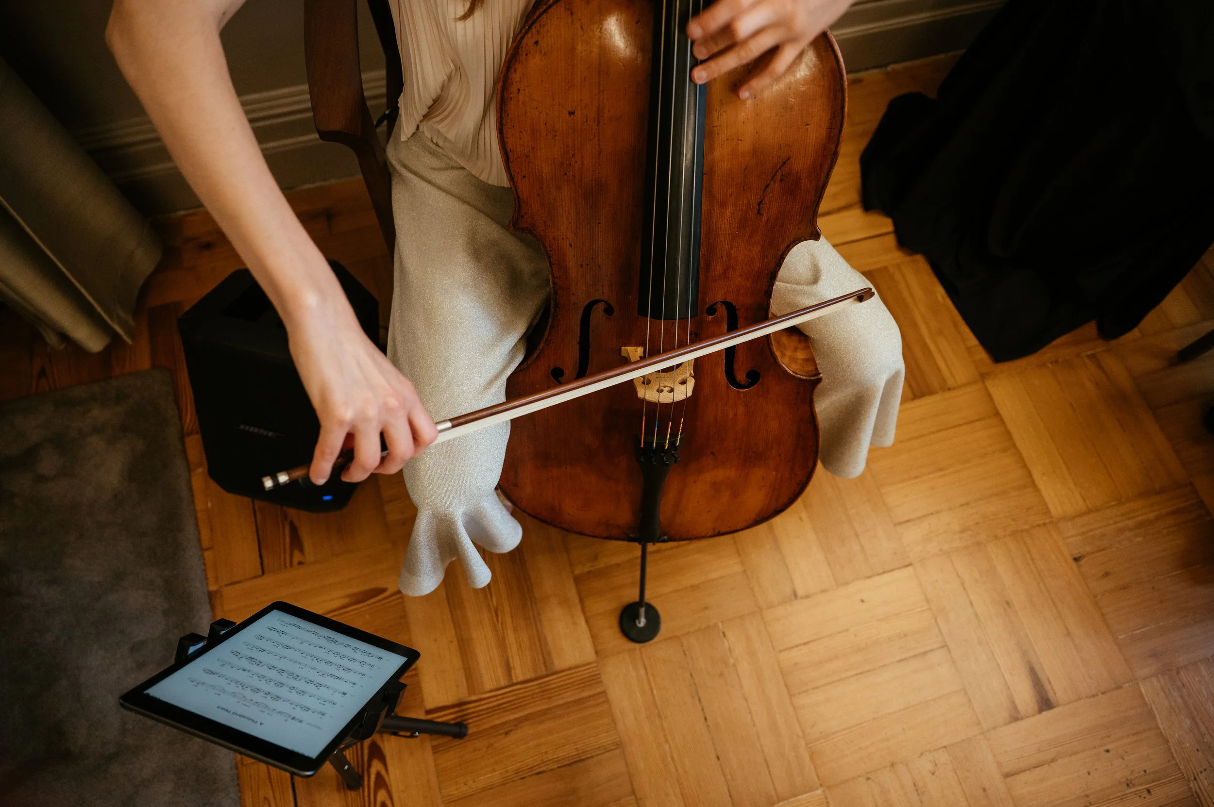 Old Marylebone Town Hall / Landmark Hotel and The Green Houses - Wedding Photography in London by Lauren Braithwaite