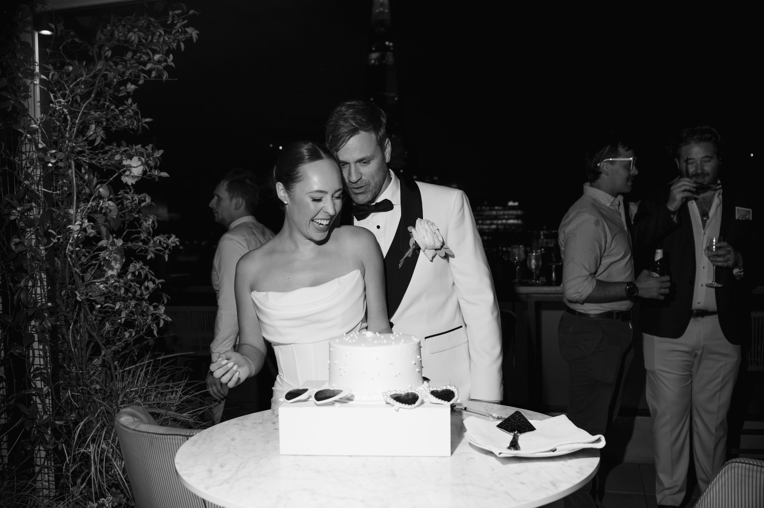 Old Marylebone Town Hall / Wagtail London Wedding by Lauren Braithwaite