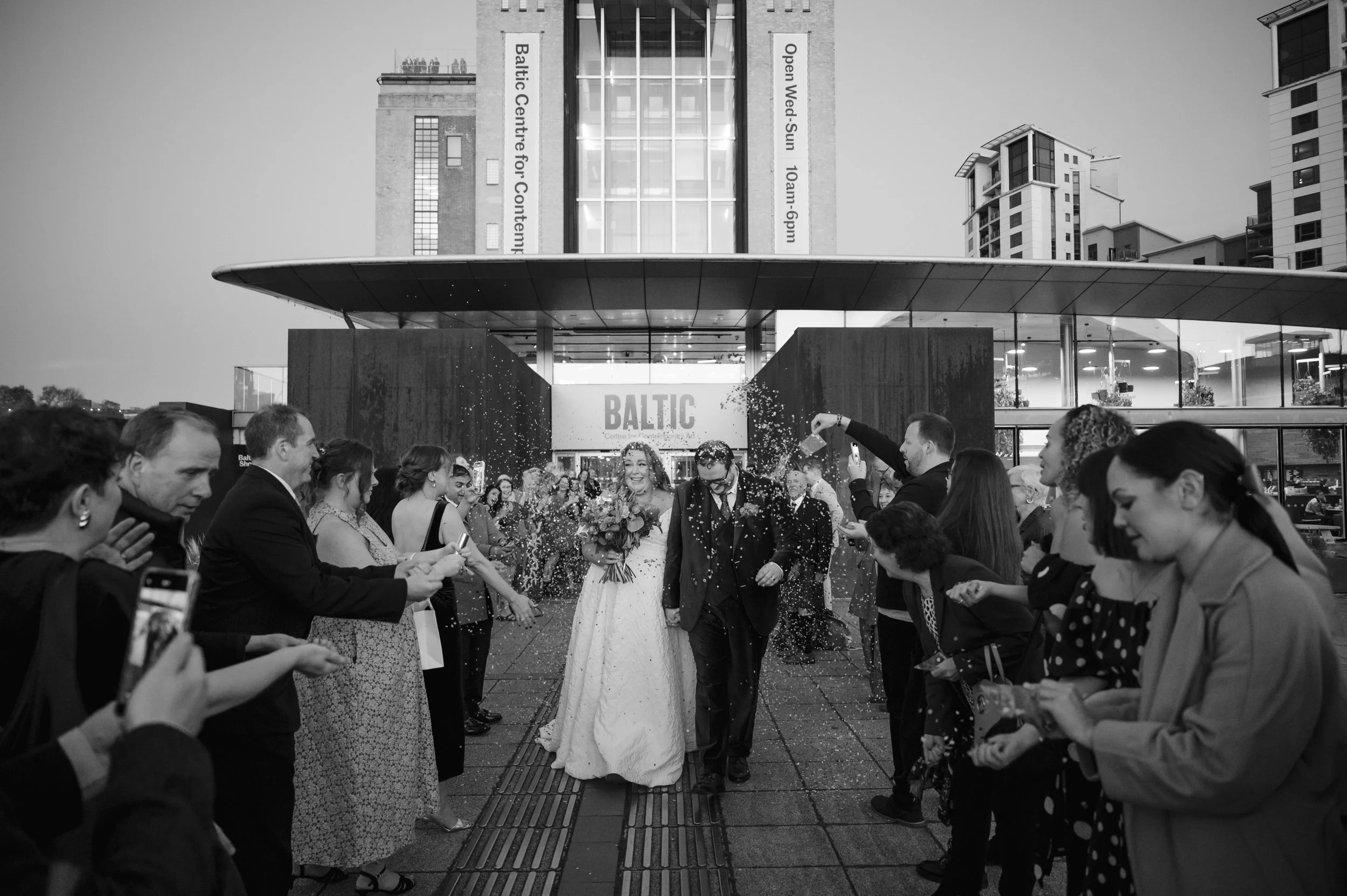 The Baltic / Tapyard Wedding in Newcastle by Lauren Braithwaite