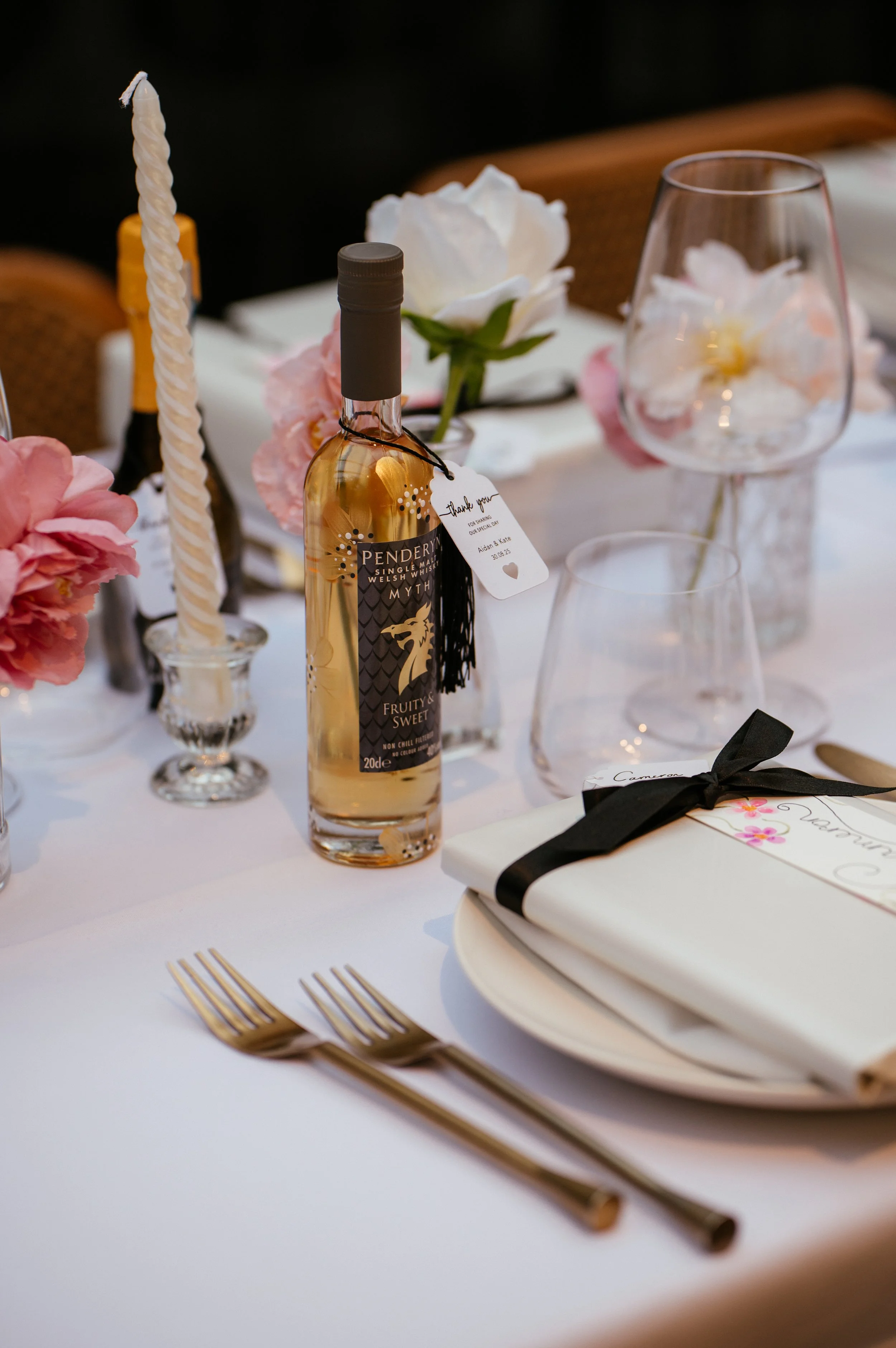 Old Marylebone Town Hall / Landmark Hotel and The Green Houses - Wedding Photography in London by Lauren Braithwaite